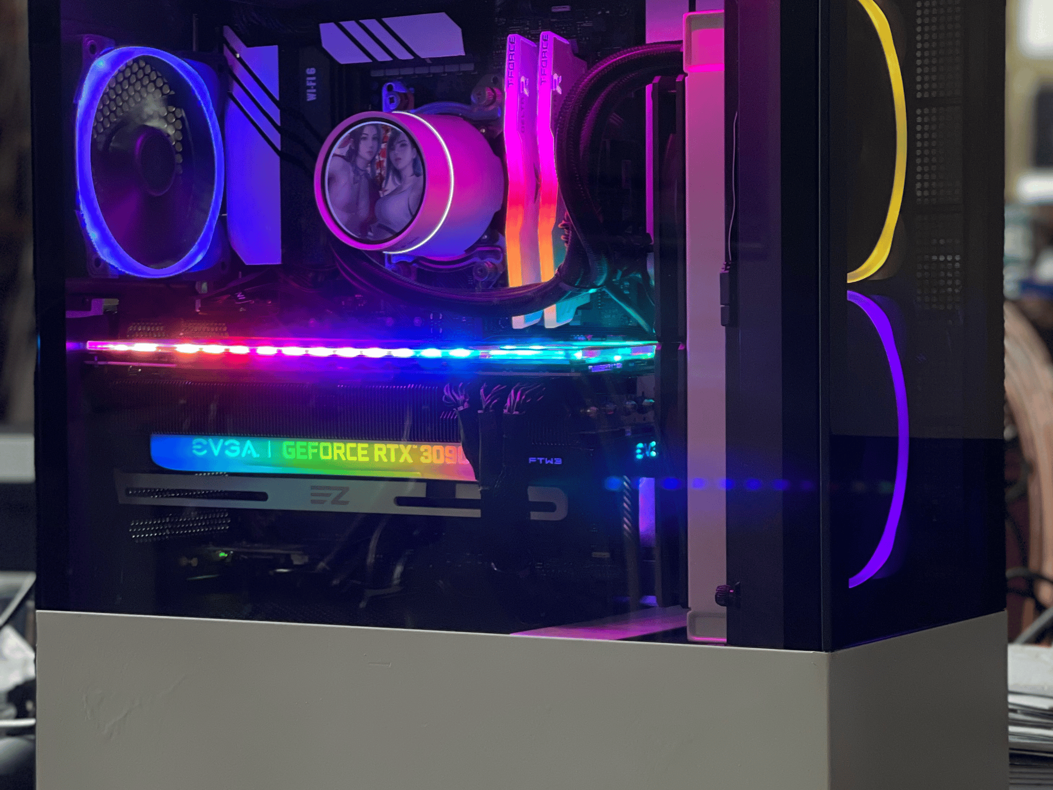 Ex-Soldier: RTX 3090, 5800X3D, 32GB, 1.5TB nvMe, X570, 850W Gold, WiFi 6E