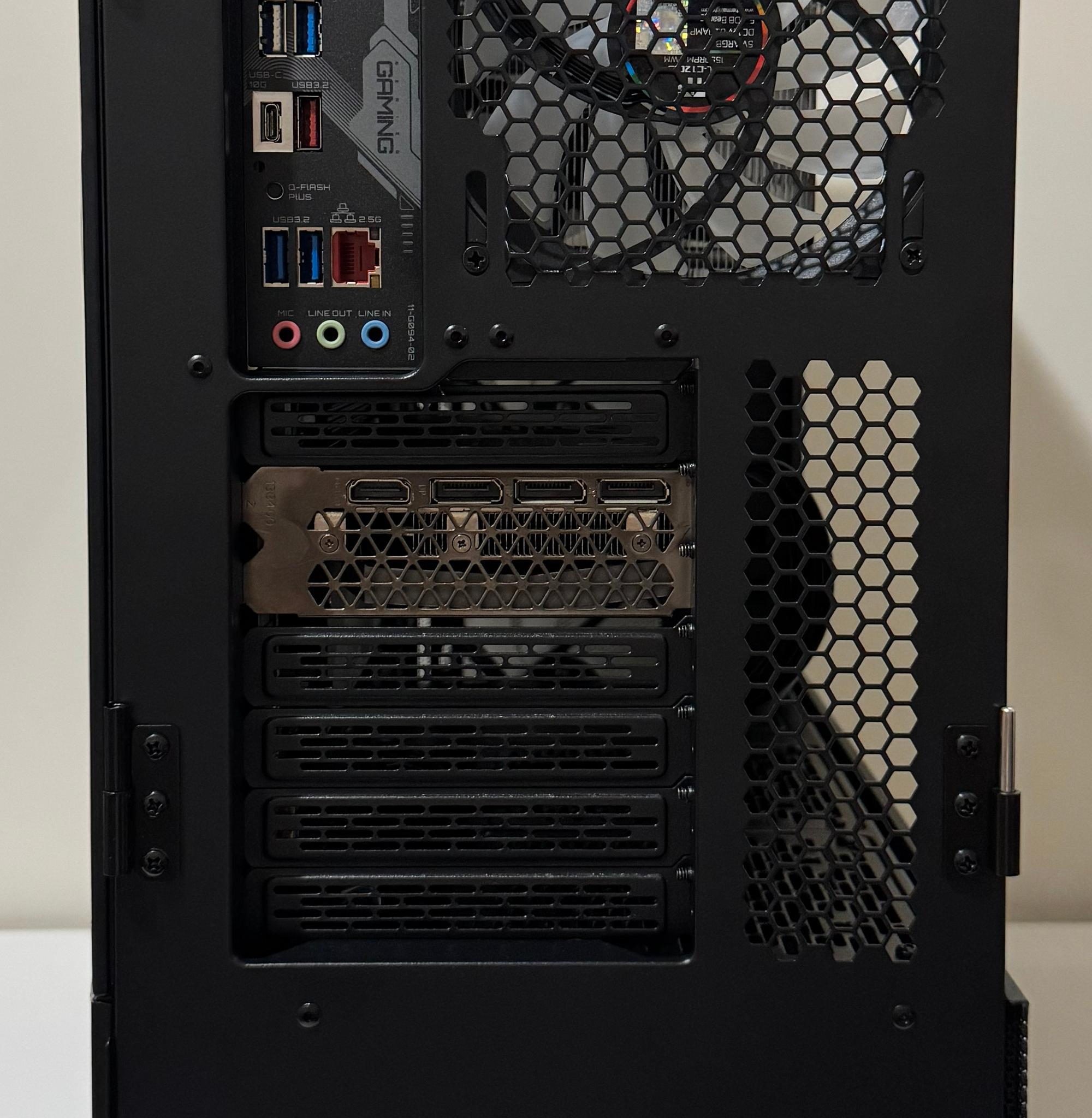 AMD Ryzen 7 8700F 32GB DDR5 RAM 1TB NVMe SSD GeForce RTX 3060 12GB Lian Li Lancool II AM5 Gaming PC