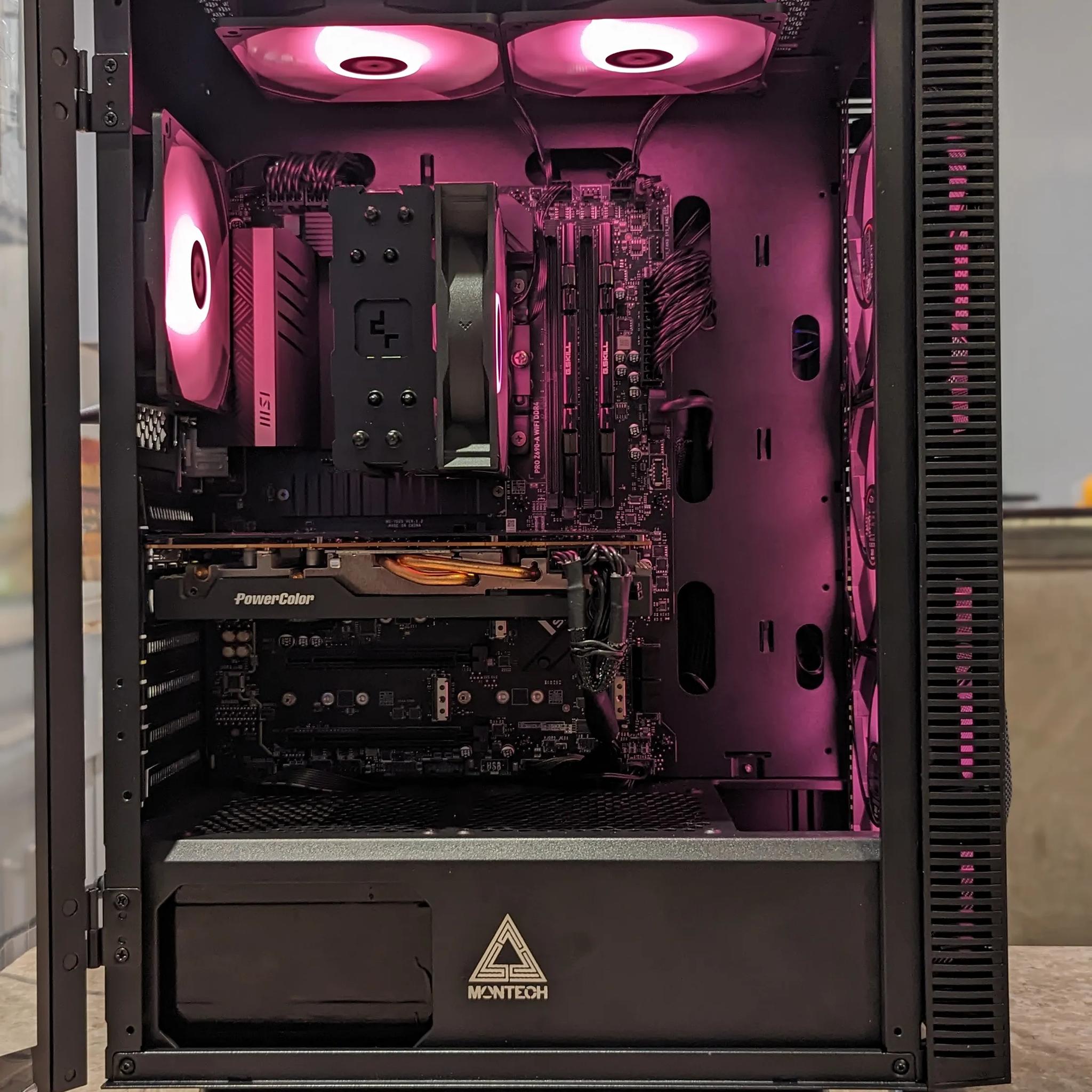 | i7-12700k | Rx 6700xt | 1TB M.2 NVMe [High End Gaming PC]