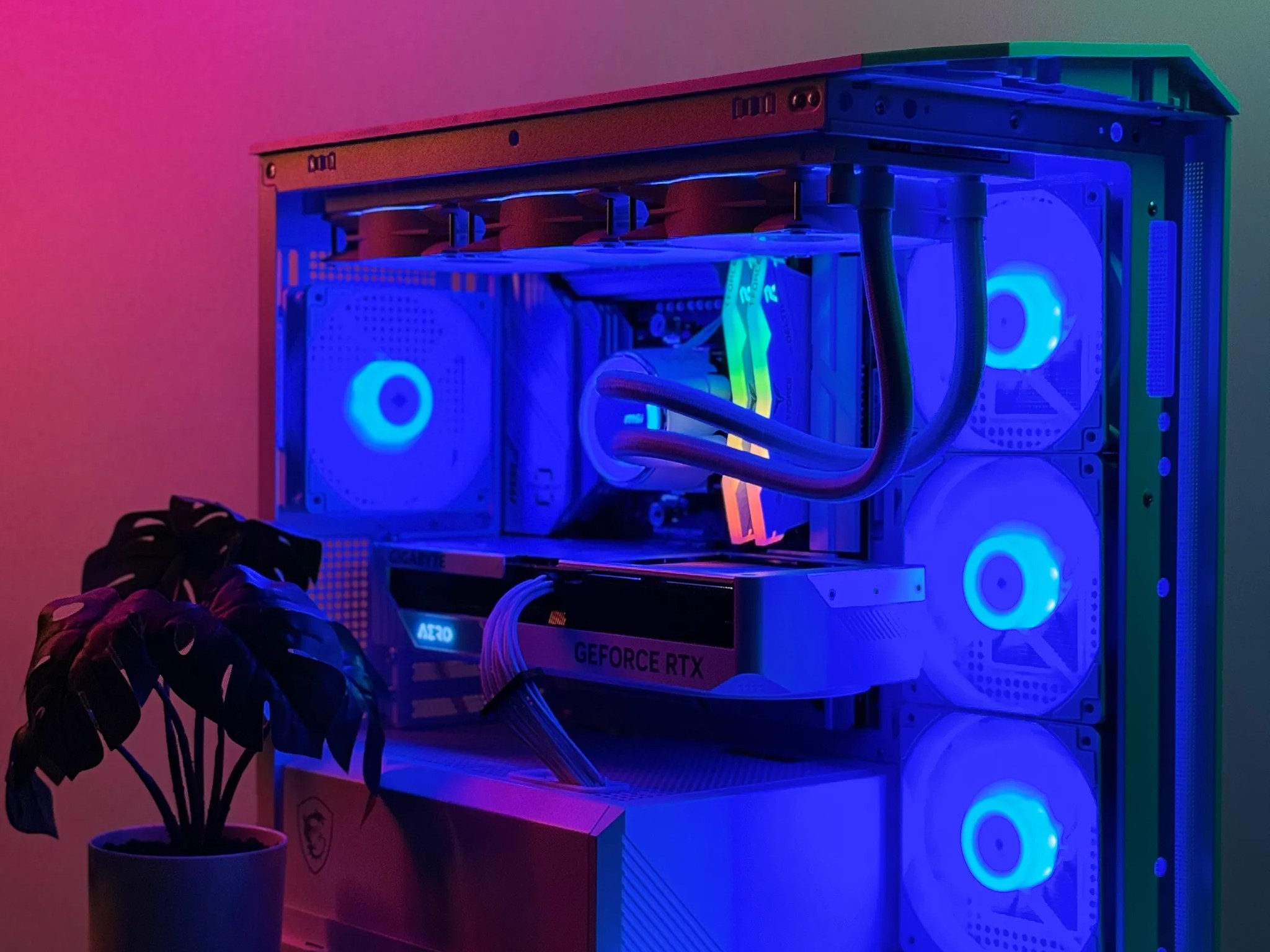 Almost Heaven II 🪽🪽 Aero 4070 SUPER OC ☀️ AMD Ryzen 7600X 🌙32GB RAM DDR5 ✨1TB m.2 📖 White Build