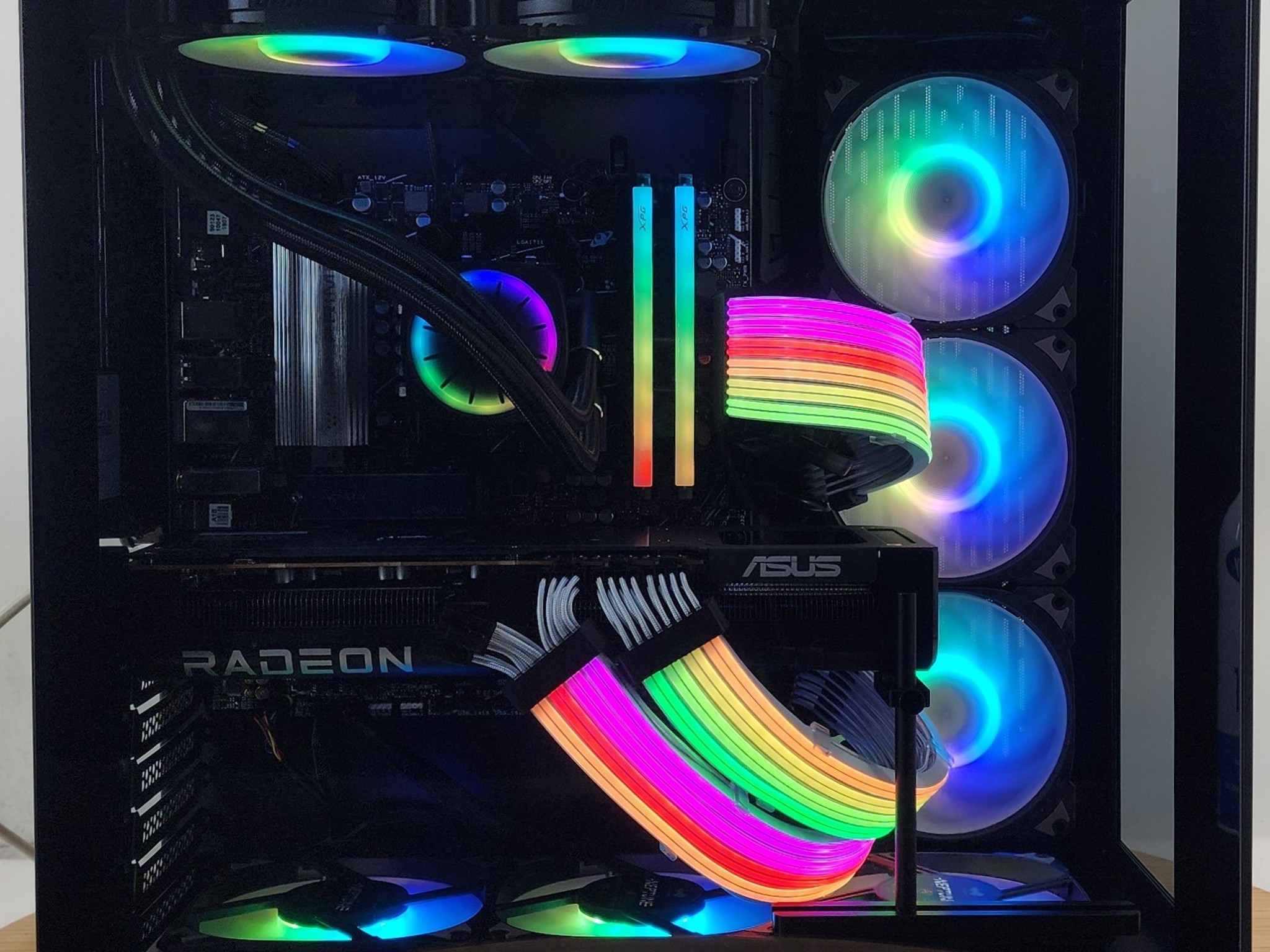 Gaming PC Ryzen 7 7700X 32GB RAM 1TB SSD RX 9070 XT 16GB Windows 11 Computer