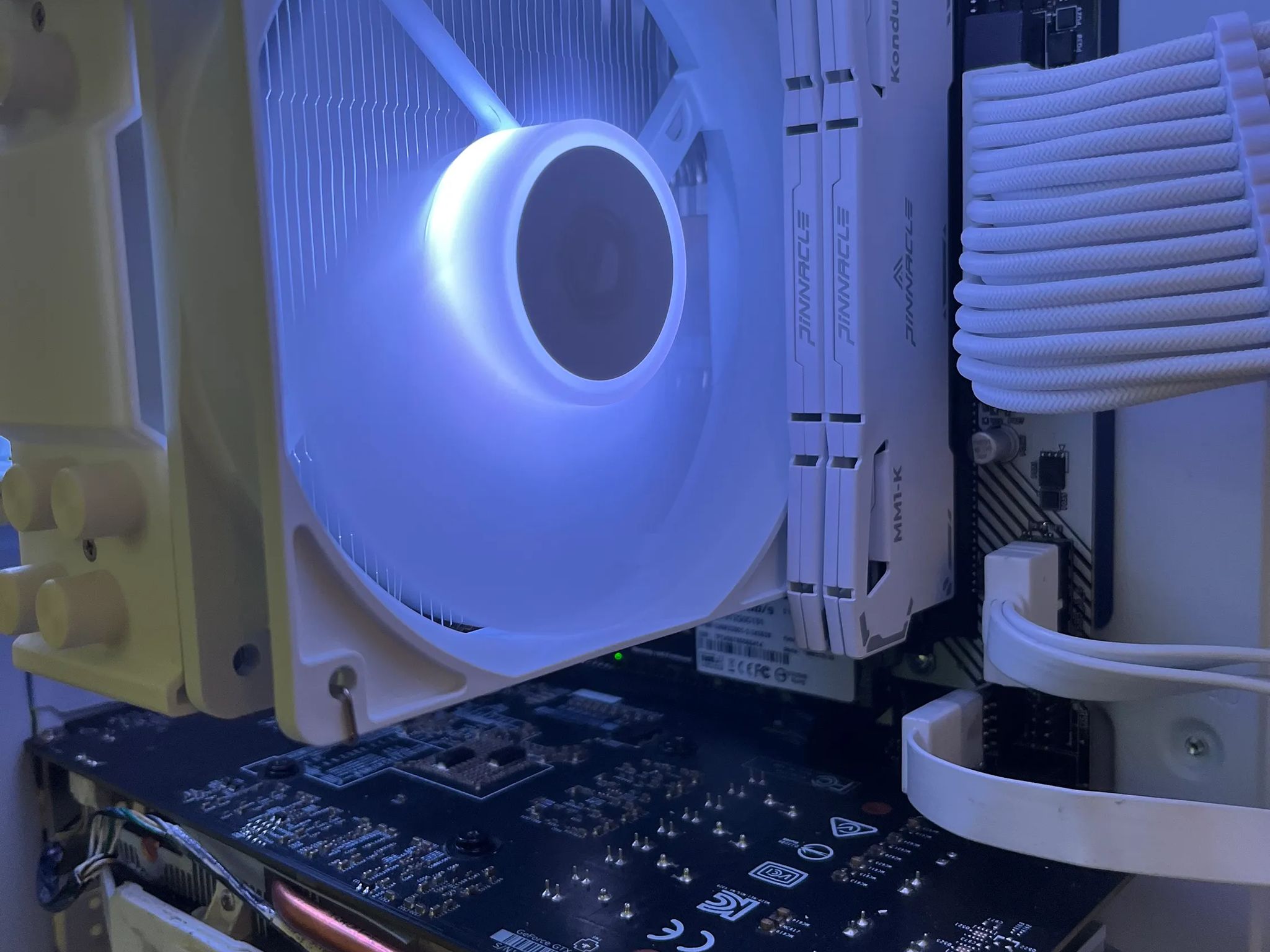 1080p White RGB Gaming PC (Ryzen 3 and GTX 1060 6GB)