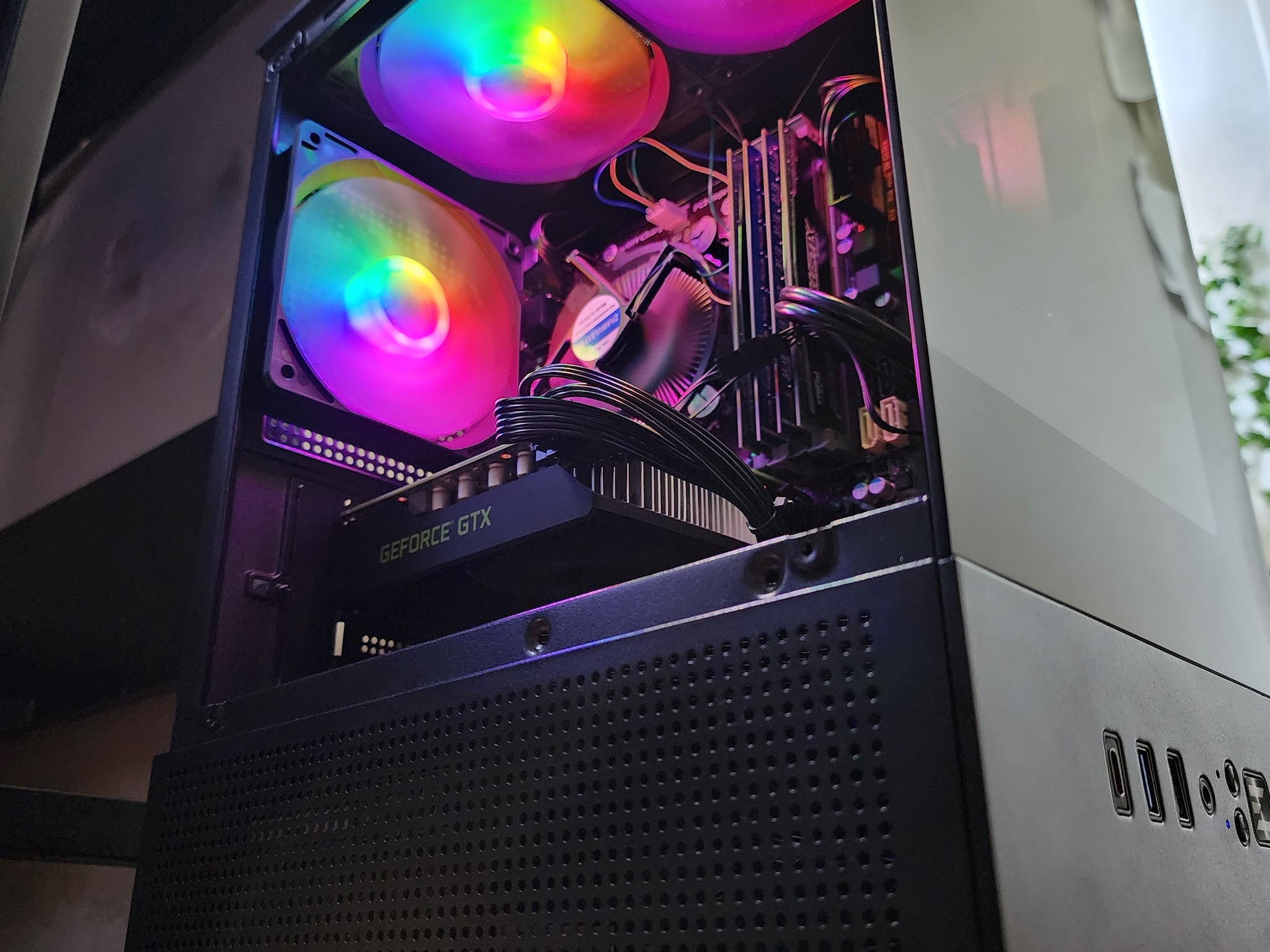 Gaming PC GTX 1660Ti | Intel Core i5 | 16GB RAM | 256GB SSD - DV-PCs Starter+