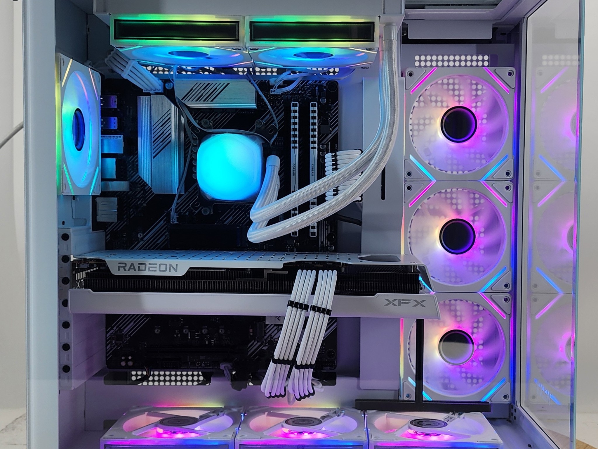 Gaming PC Ryzen 7 5700X 32GB RAM 1TB SSD RX 7800 XT 16GB Windows 11 Computer