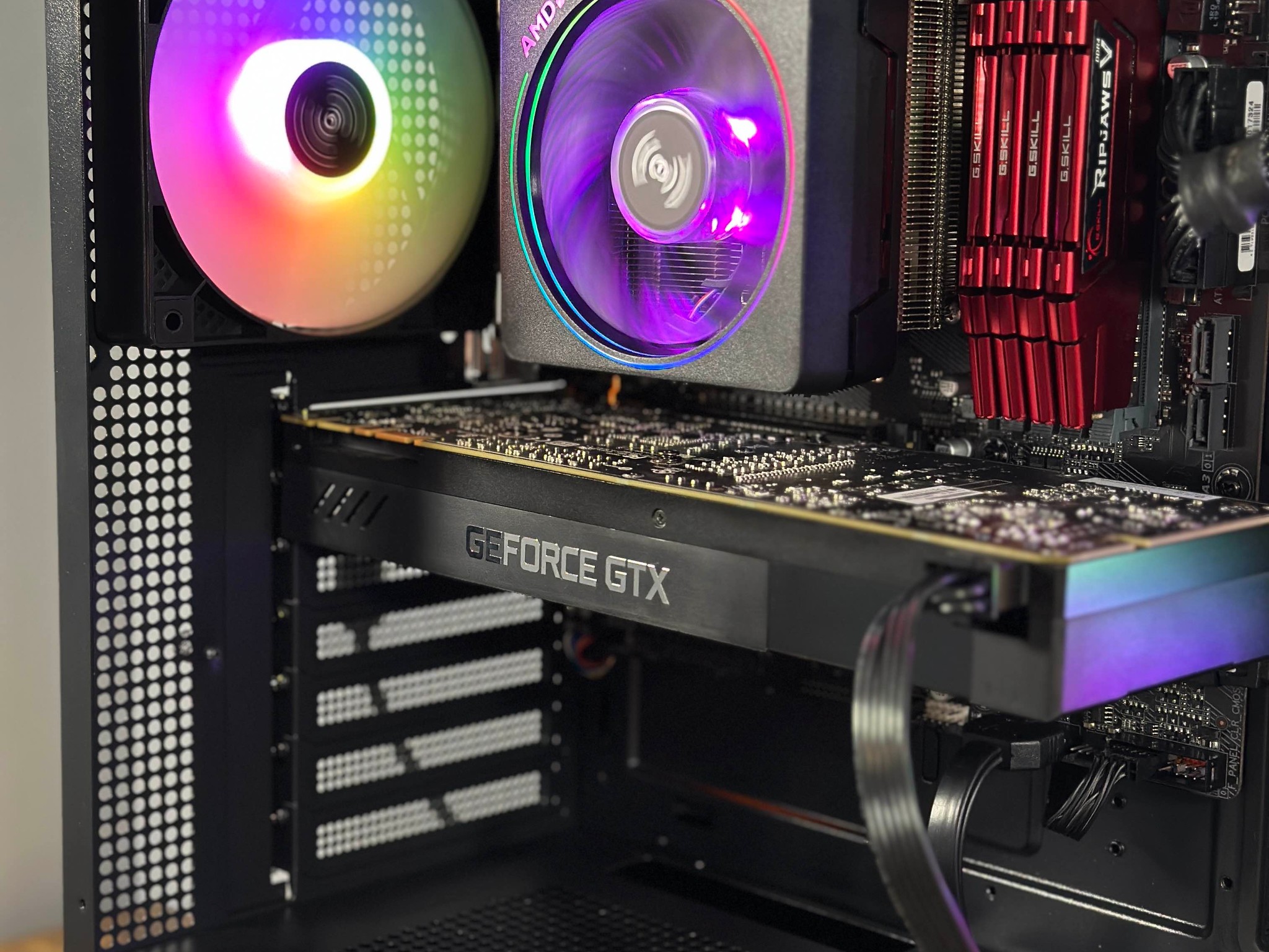 GTX 1070 8GB | Ryzen 7 2700X | 16GB DDR4 | 512GB SSD | Win11 | WIFI | 1080P Custom Gaming PC