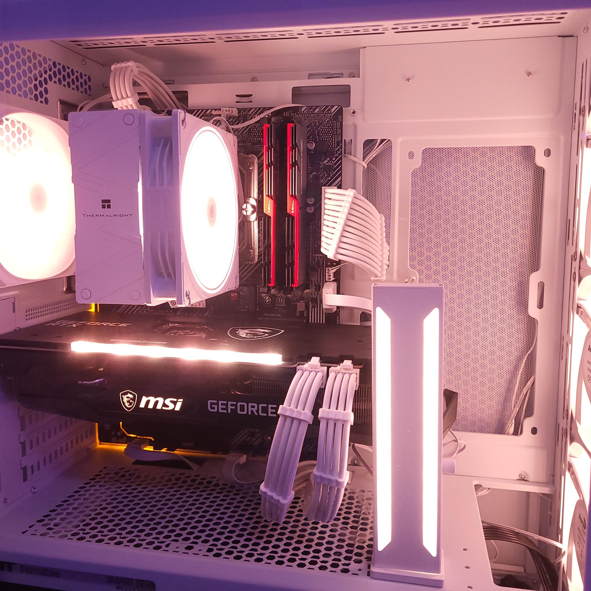 White Gaming PC: RTX 3070 | I5 10400F | 32GB RAM | 1.25TB SSD | WiFi | ARGB