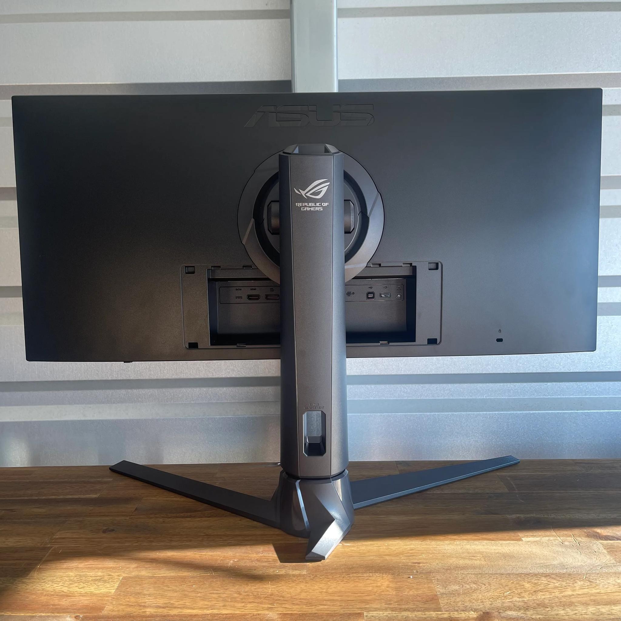 ASUS ROG Strix 29.5" 2560x1080 220Hz Gaming Monitor