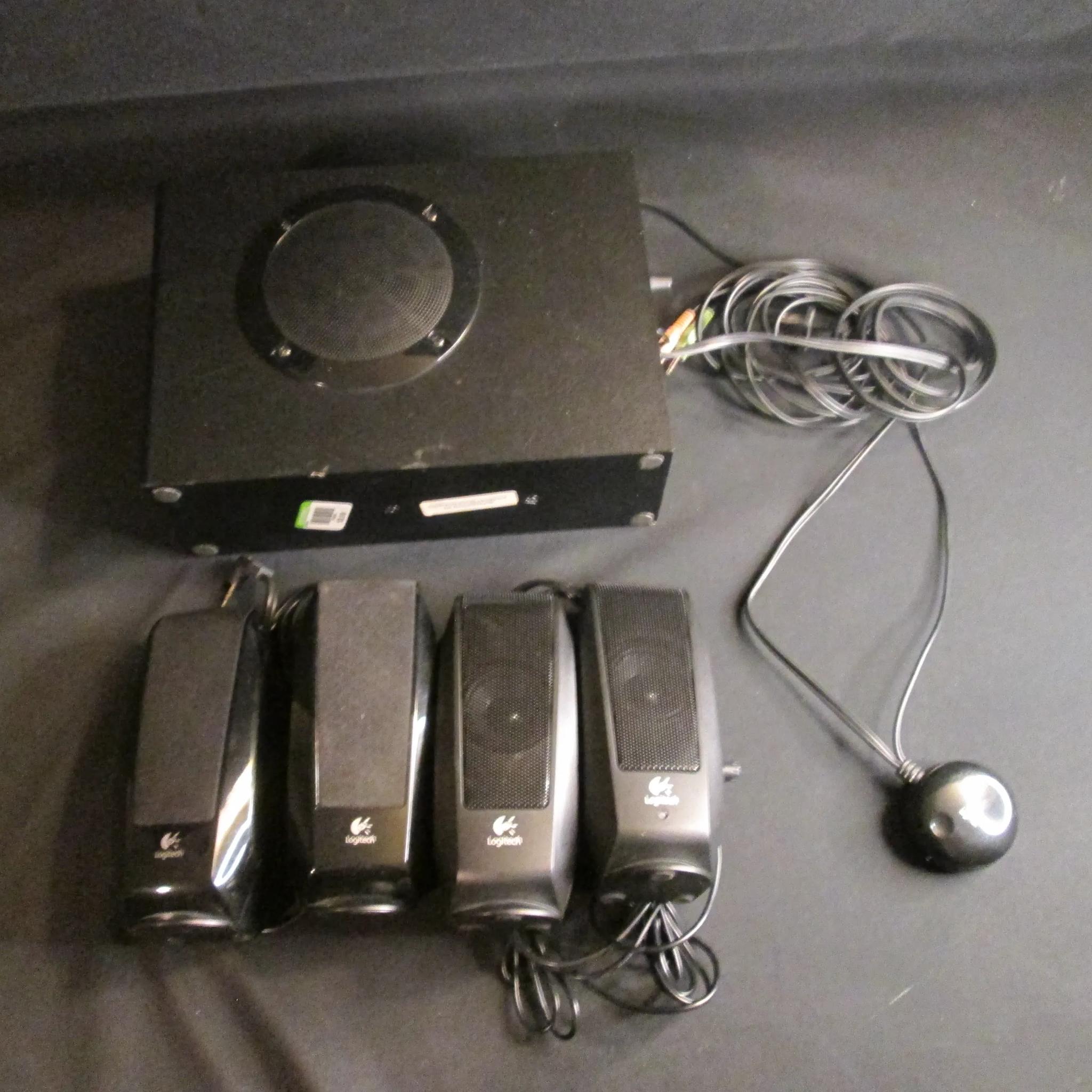 Logitech s220 Speakers