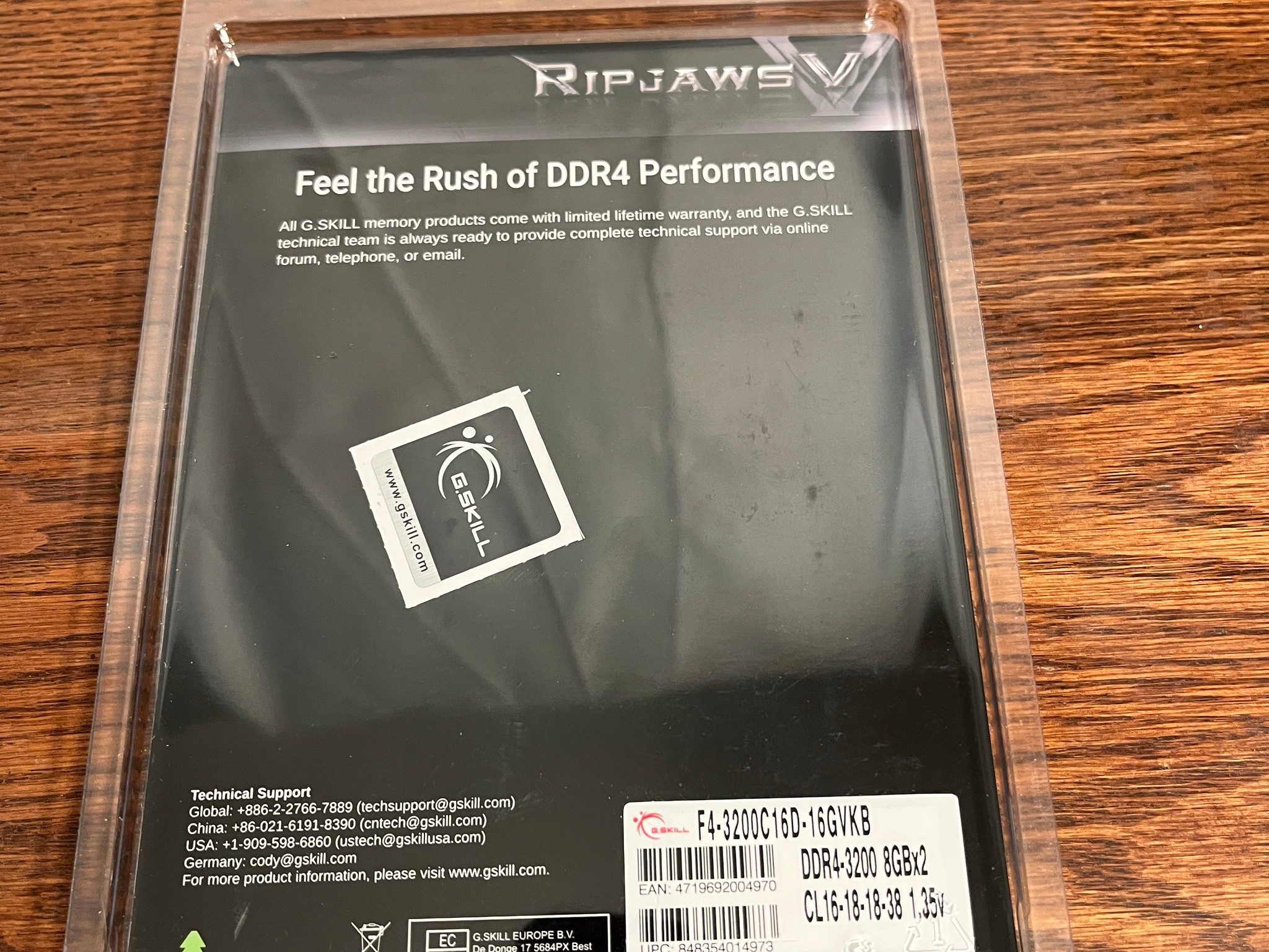 G.Skill PC RAM kit Ripjaws V F4-3200C16D-16GVKB 16 GB 2 x 8 GB DDR4 RAM 3200 MHz