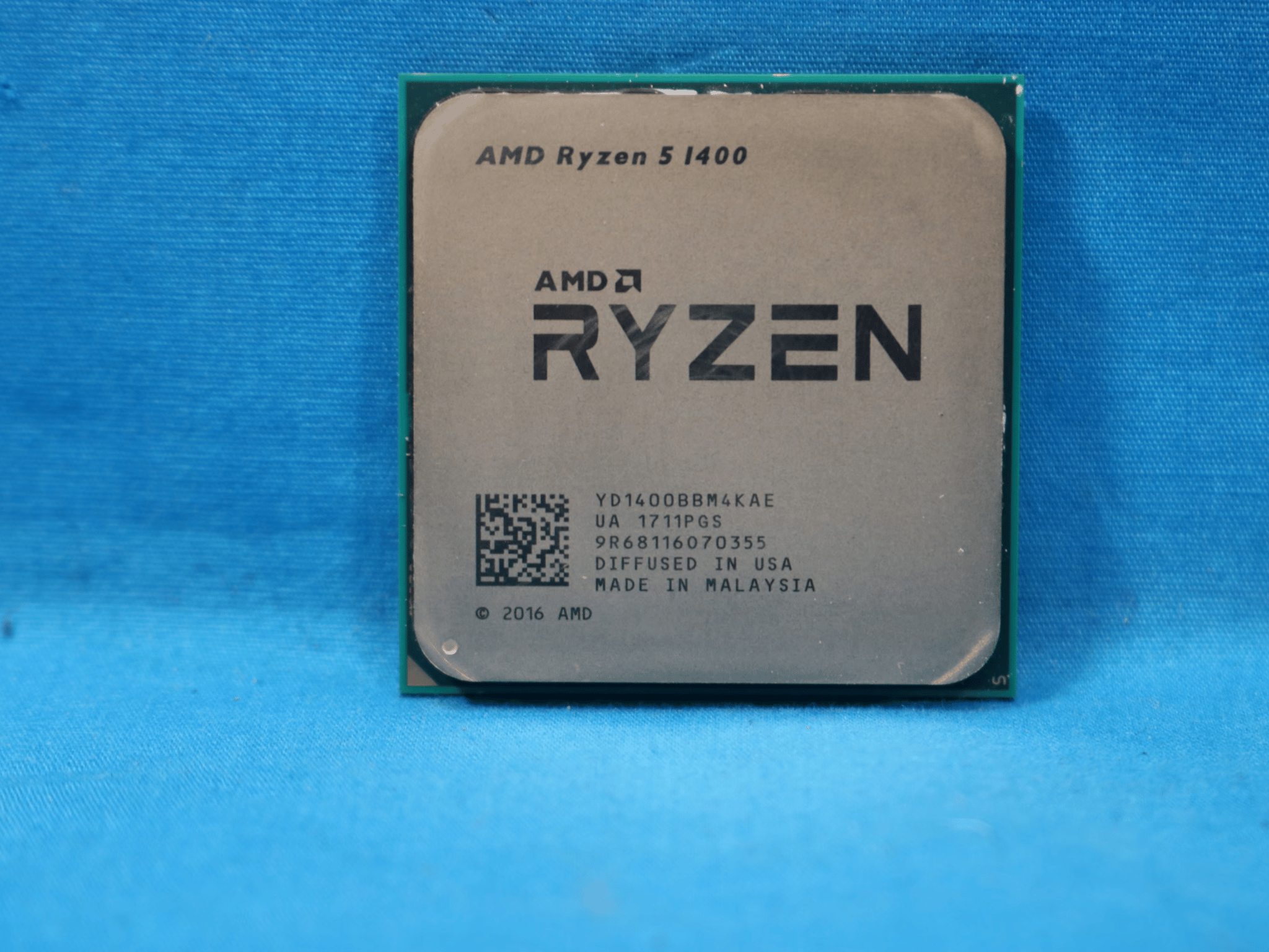 AMD Ryzen 5 1400 3.2GHz Socket AM4 4-Core 8-Thread 8MB Desktop CPU YD1400BBM4KAE