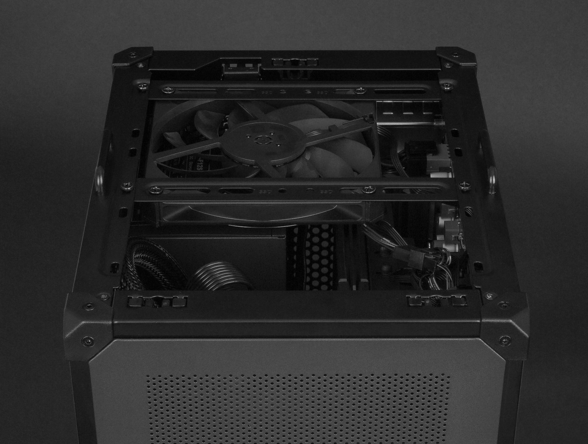 AMD Radeon RX 7600 - Image 2