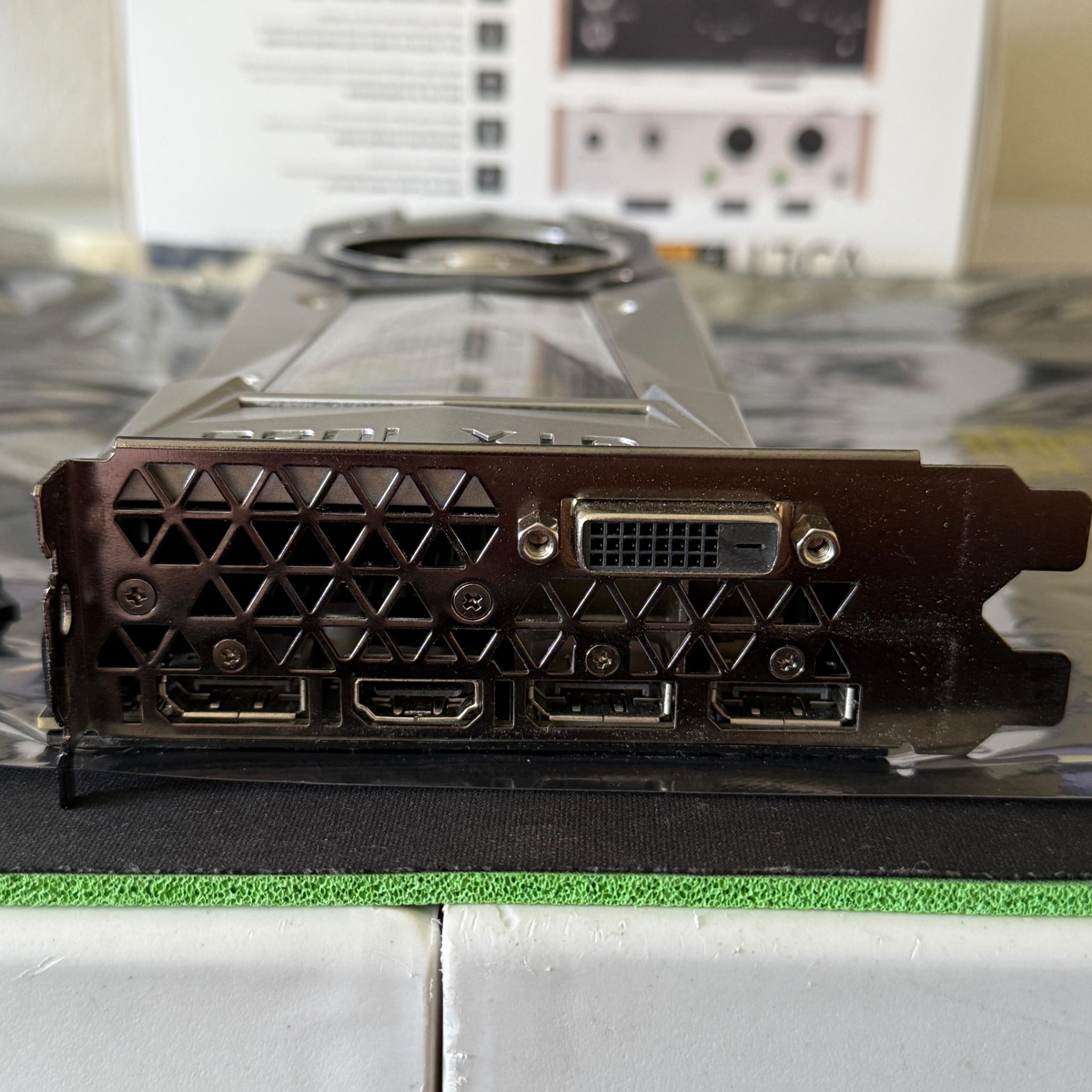 NVIDIA GeForce GTX 1080 Founders Edition 8GB VRAM