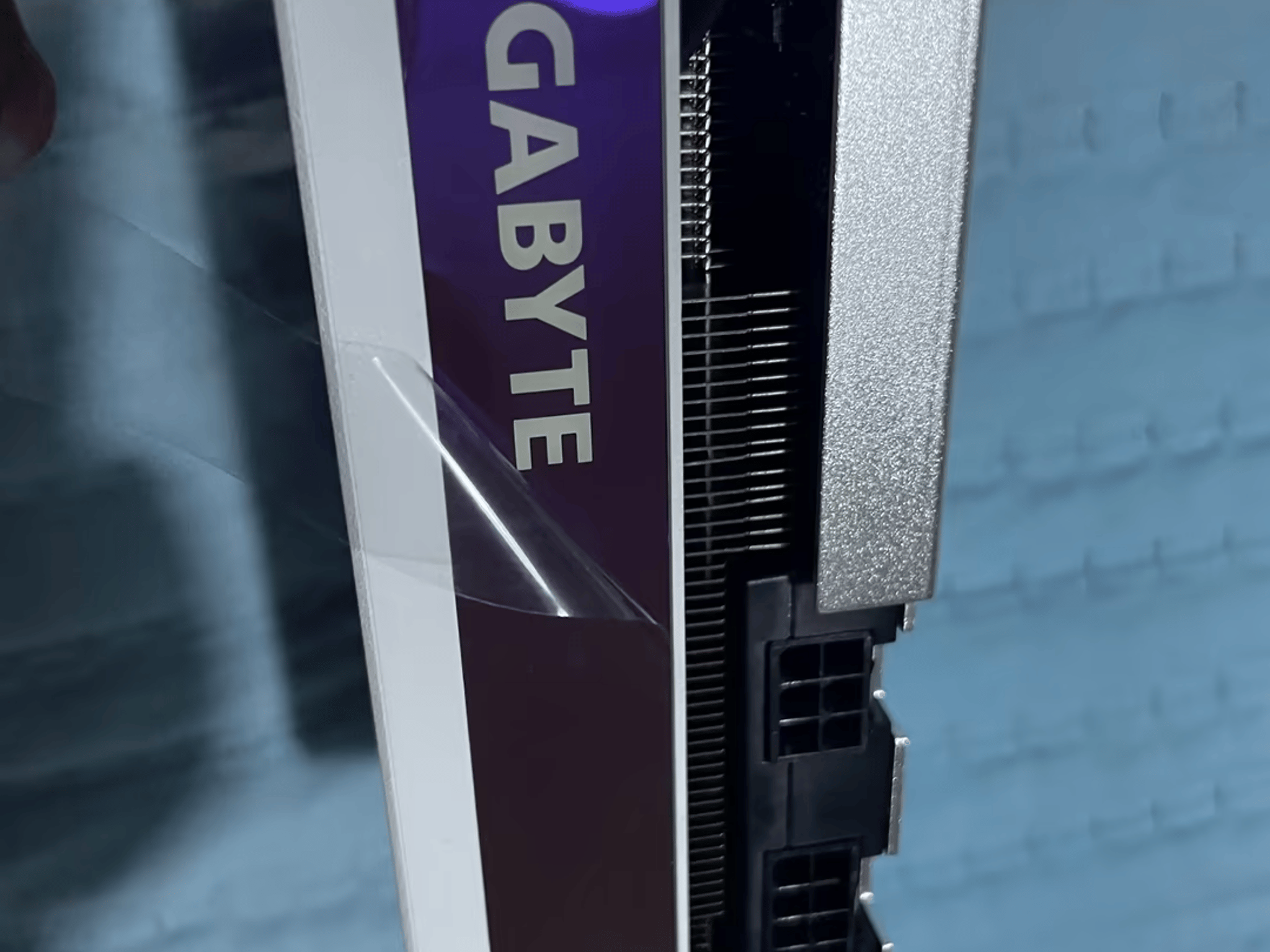 Gigabyte RTX 3070 Vision (White)