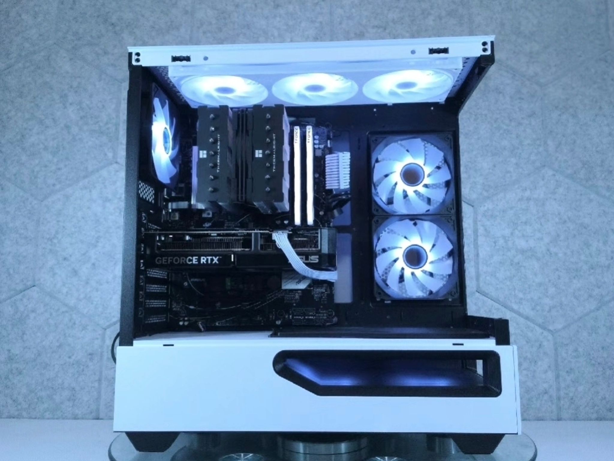 🤍 RTX 5070 | Ryzen 5 9600X | 1440p Gaming Computer