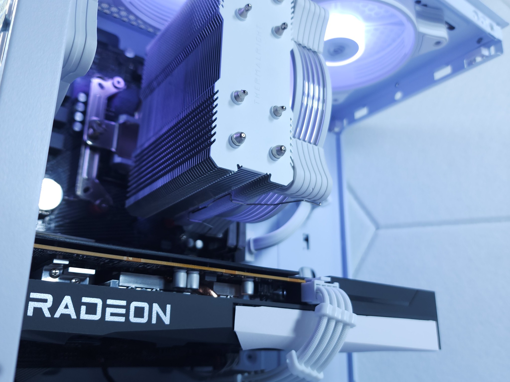 🤍🤍🤍1080p gaming | RX 6600 | Ryzen 5 5500 | 16GB 3200MHz | 1TB NVMe SSD