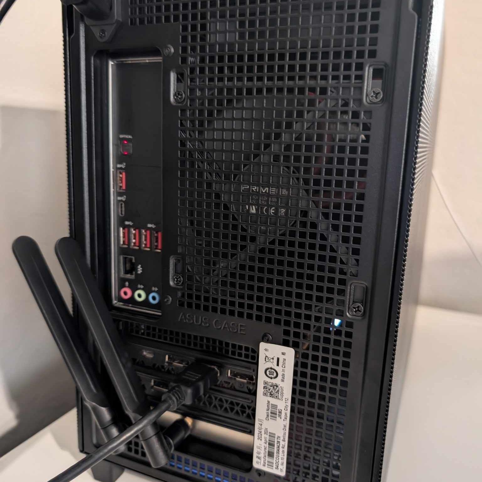 Thifty Titan - i9 9900k | RTX 2080ti | 32GB DDR4 | 1TB NVMe M.2