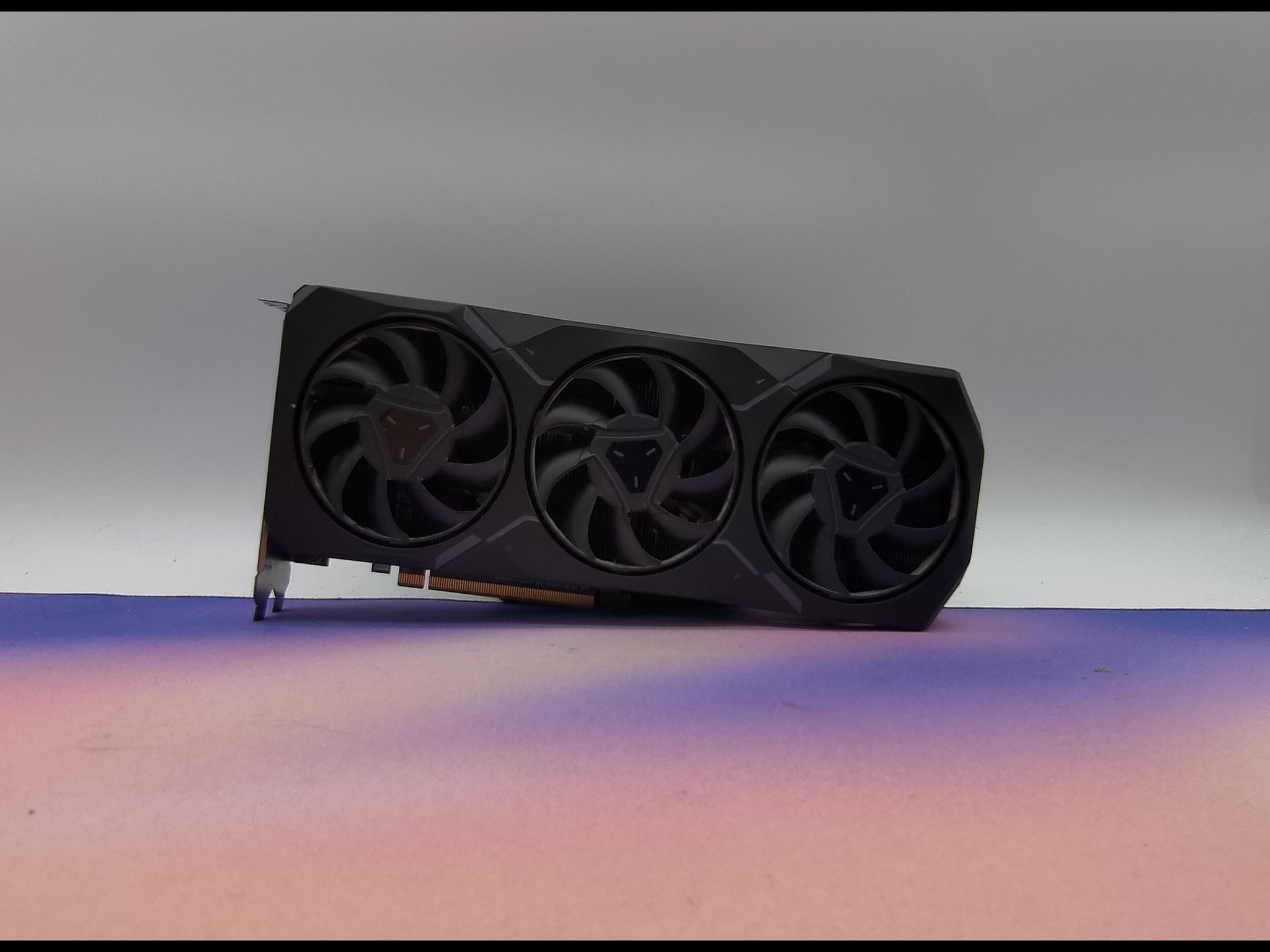 AMD RX 7900XT Reference