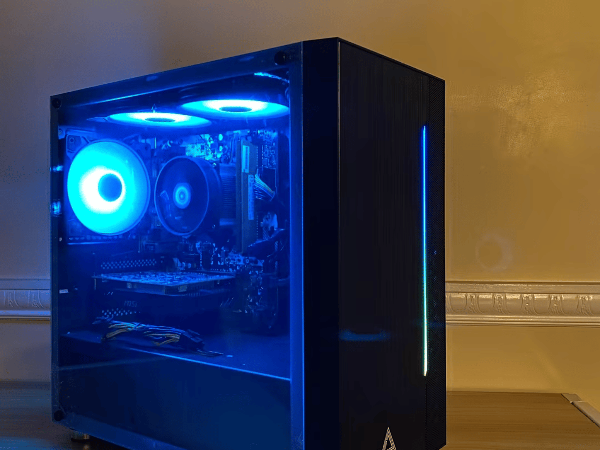 Budget Gaming PC with Ryzen 3 2300x and Rx560
