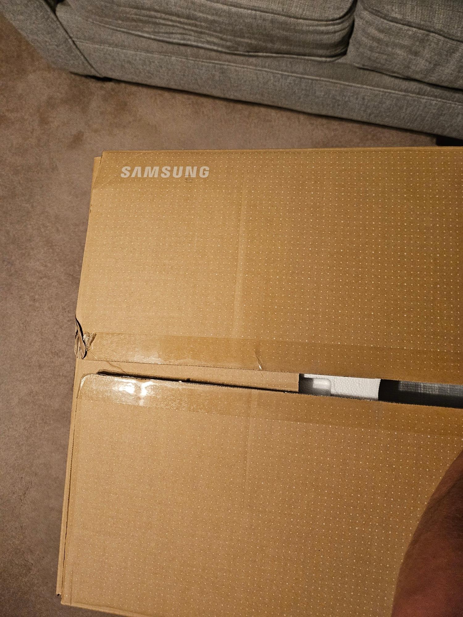 Samsung Odyssey G7 32inch Used Monitor