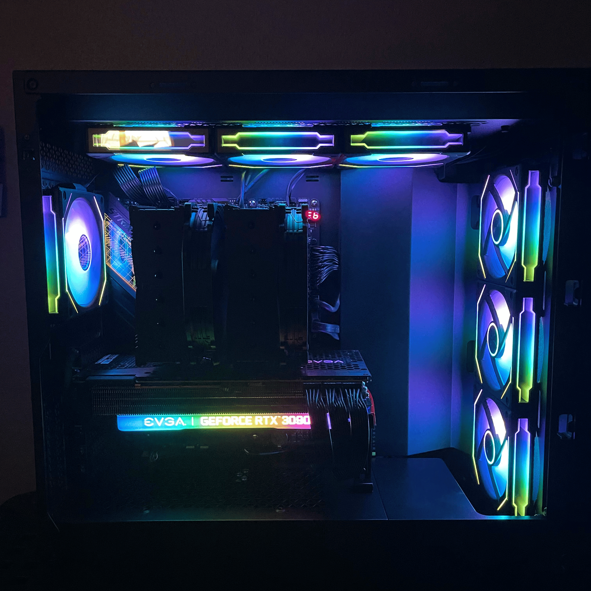 Intel i7-12700k,EVGA 3090, 32GB RAM, 2TB Custom PC DDR5