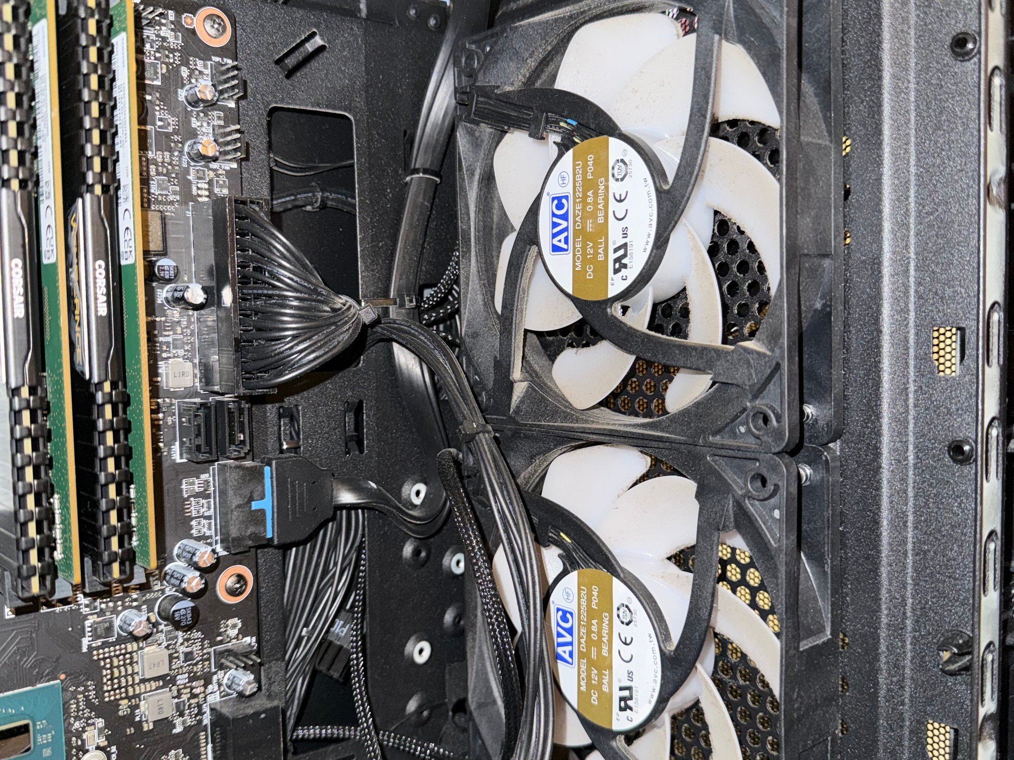 CORSAIR VENGEANCE LPX 32GB RAM