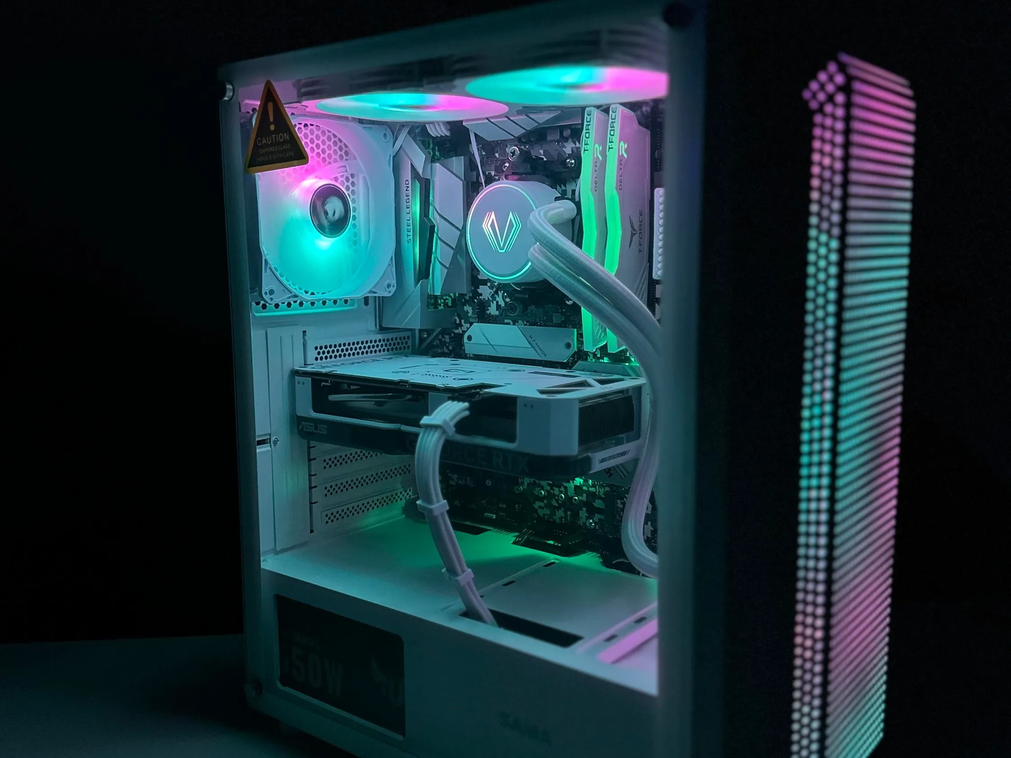 Frostbite ❄️ : Asus 4060 OC| AMD 5600| 1TB NVME| 3600mhz 16GB Ram| Liquid Cooled| Win 10