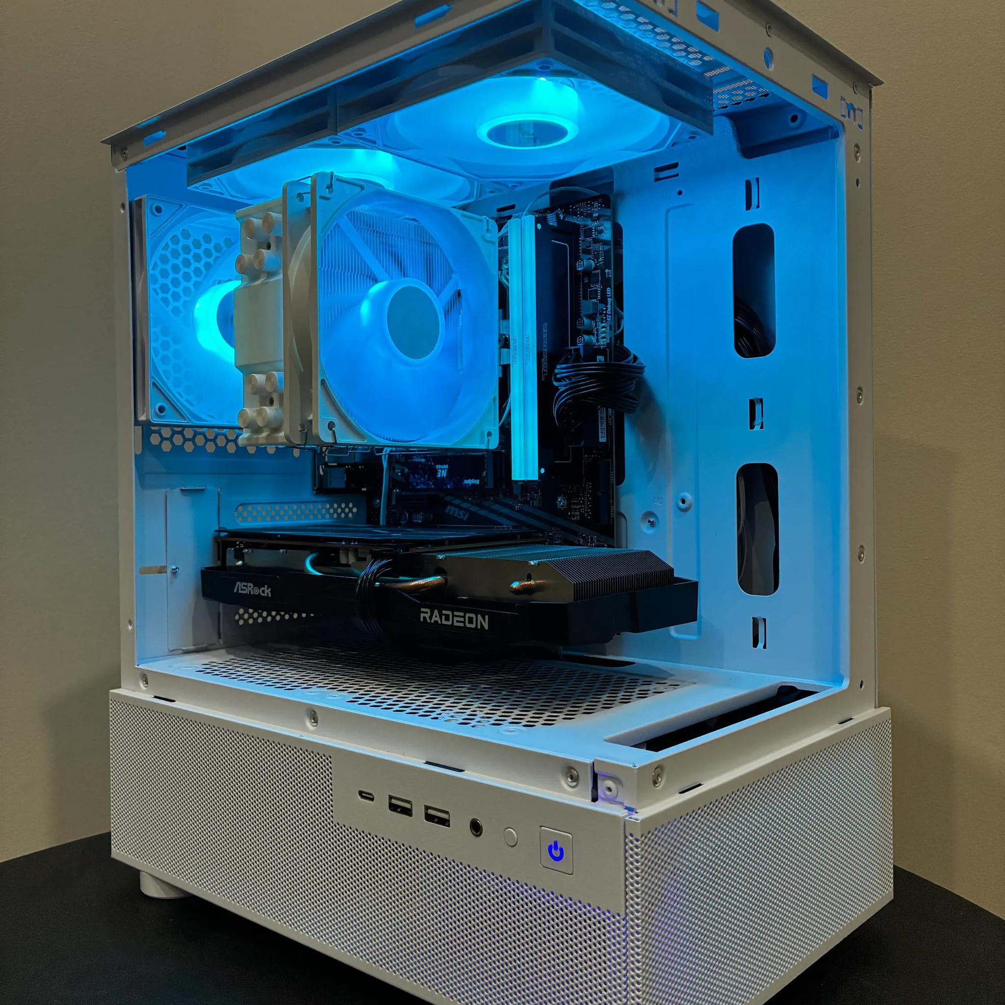 RX 6600 | RYZEN 5 2600G | 16GB DDR4 | 512GB SSD | 500W