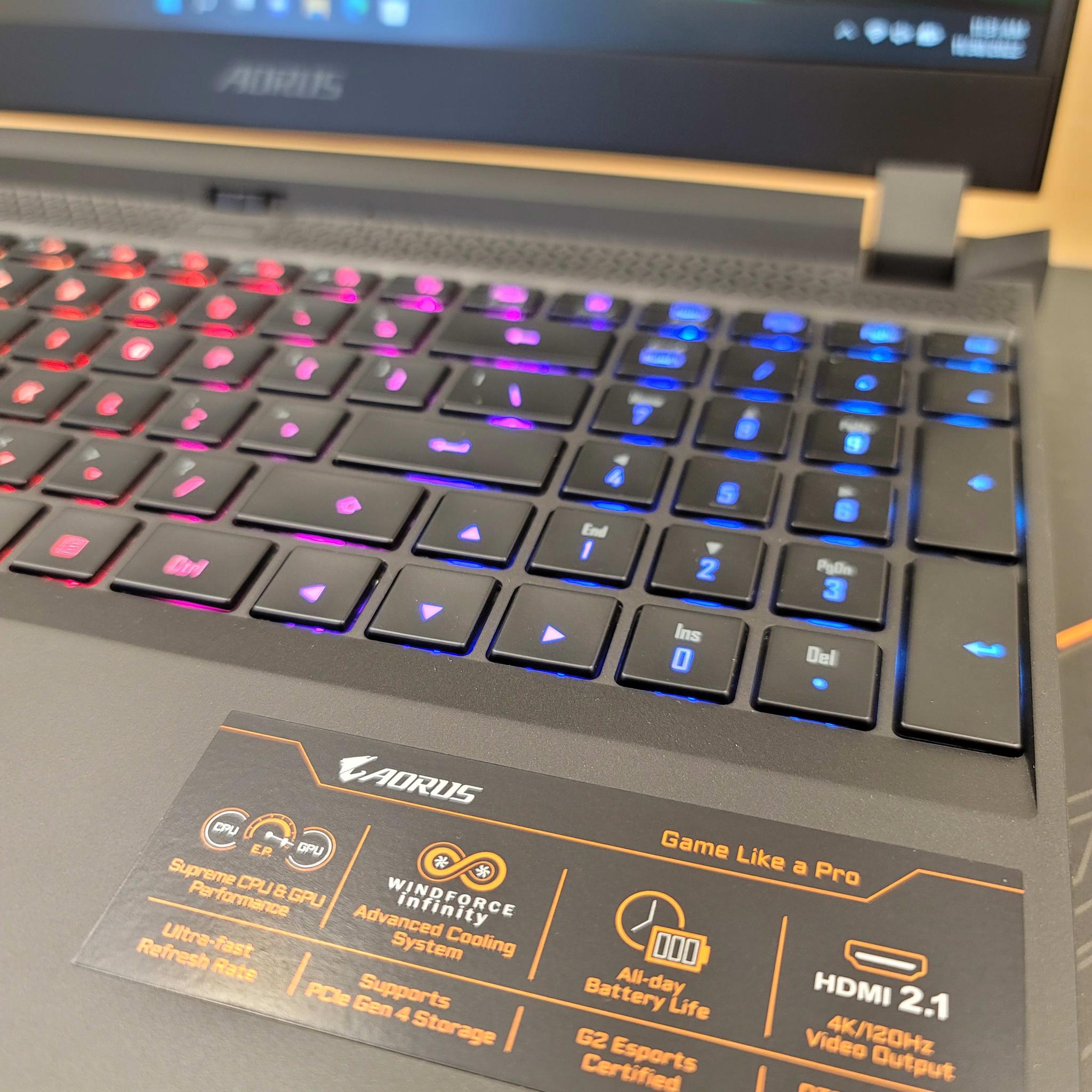 Gigabyte Aorus 15.6 IPS 240Hz Gaming Laptop - I7 - RTX 3070 