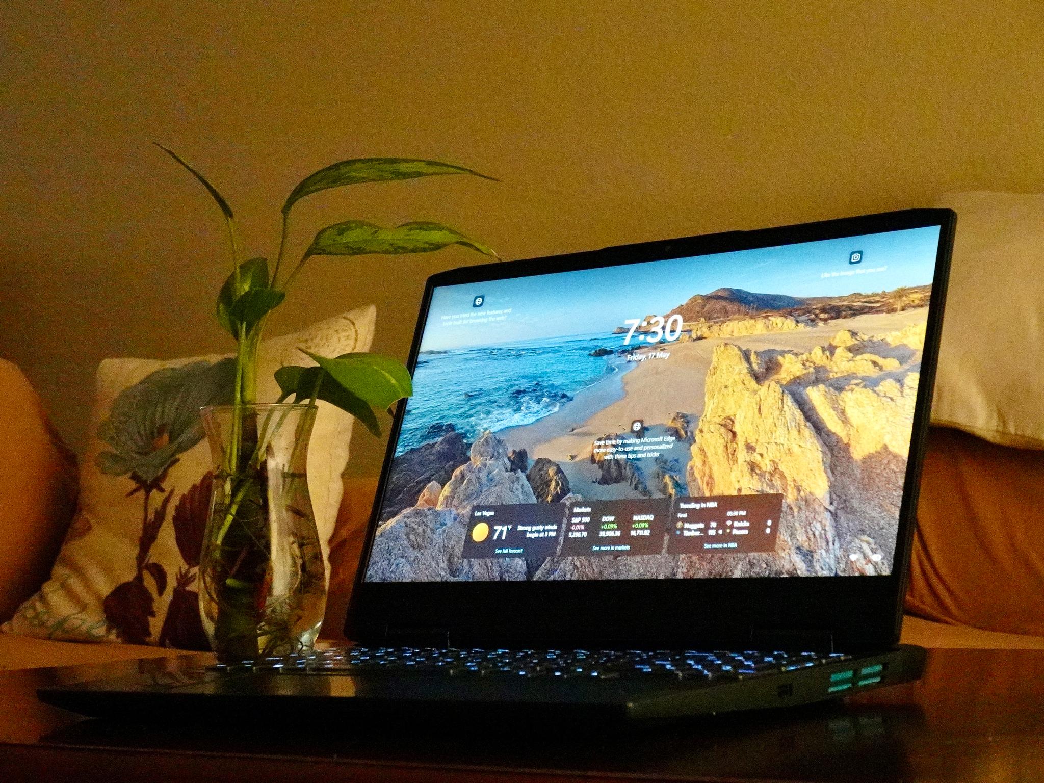 Lenovo Gaming Laptop | Ryzen 5 6600H | RTX 3050 | 16GB DDR5 | 1.5TB Nvme