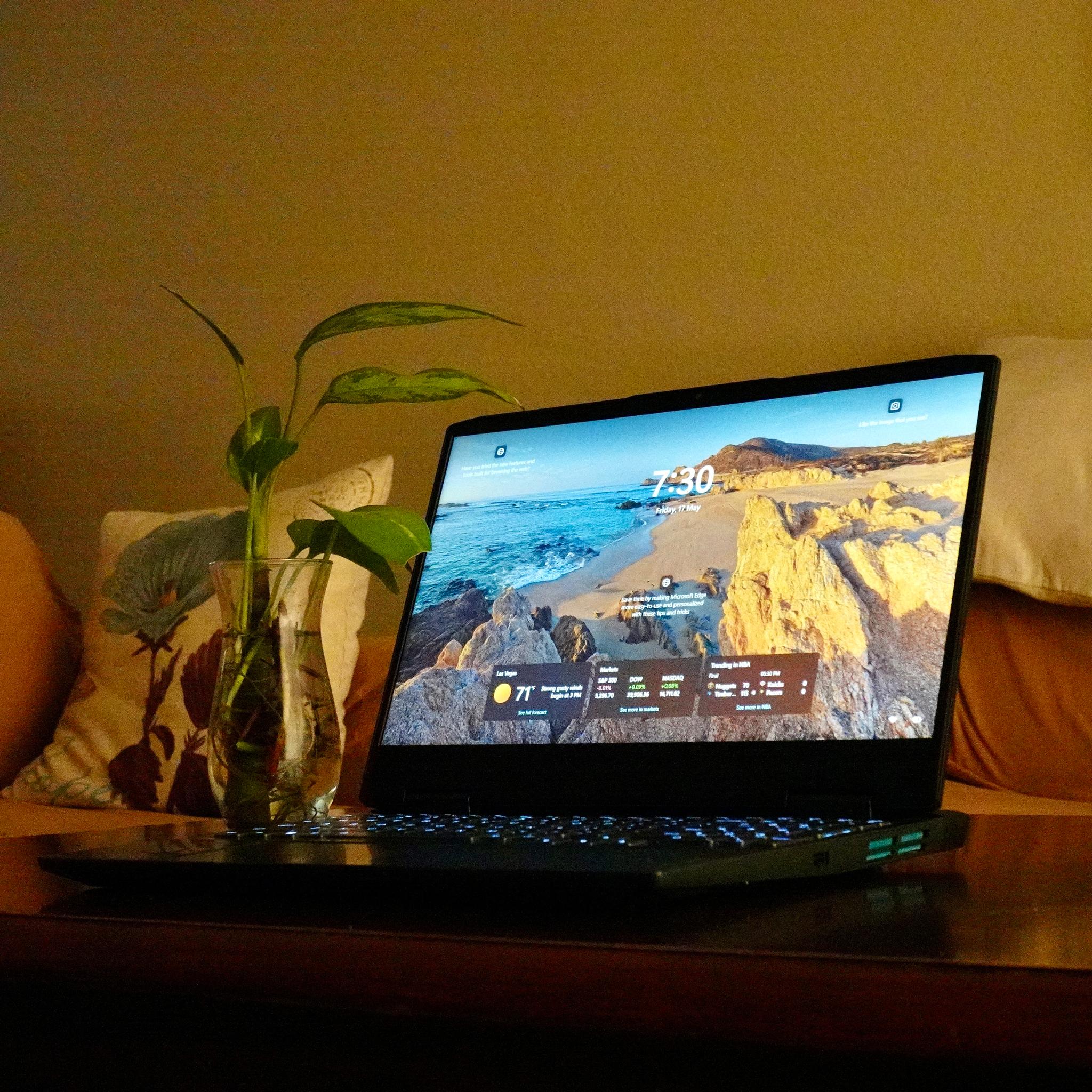 Lenovo Gaming Laptop | Ryzen 5 6600H | RTX 3050 | 16GB DDR5 | 1.5TB Nvme