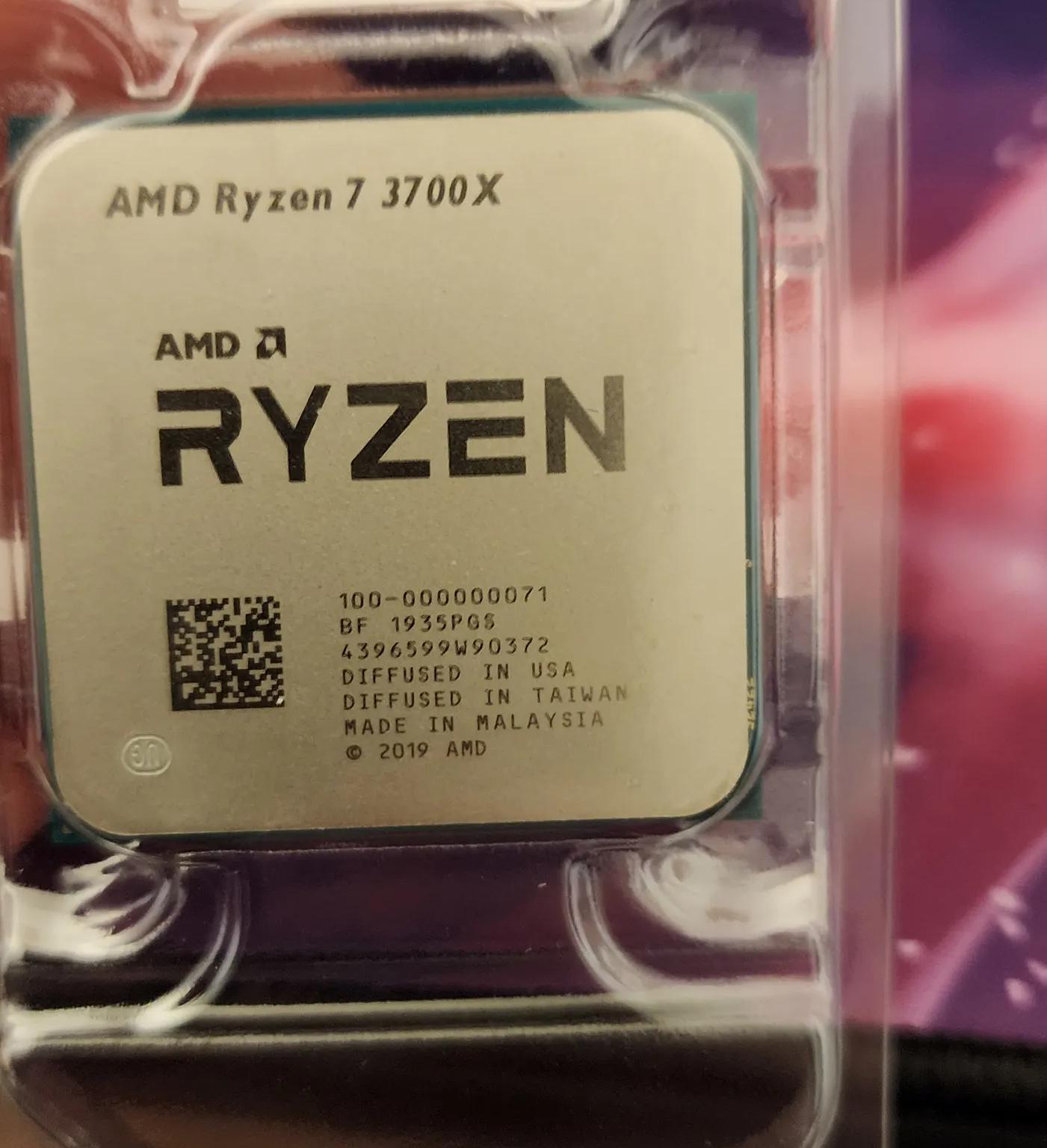 For Sale Used AMD Ryzen7 3700x like new