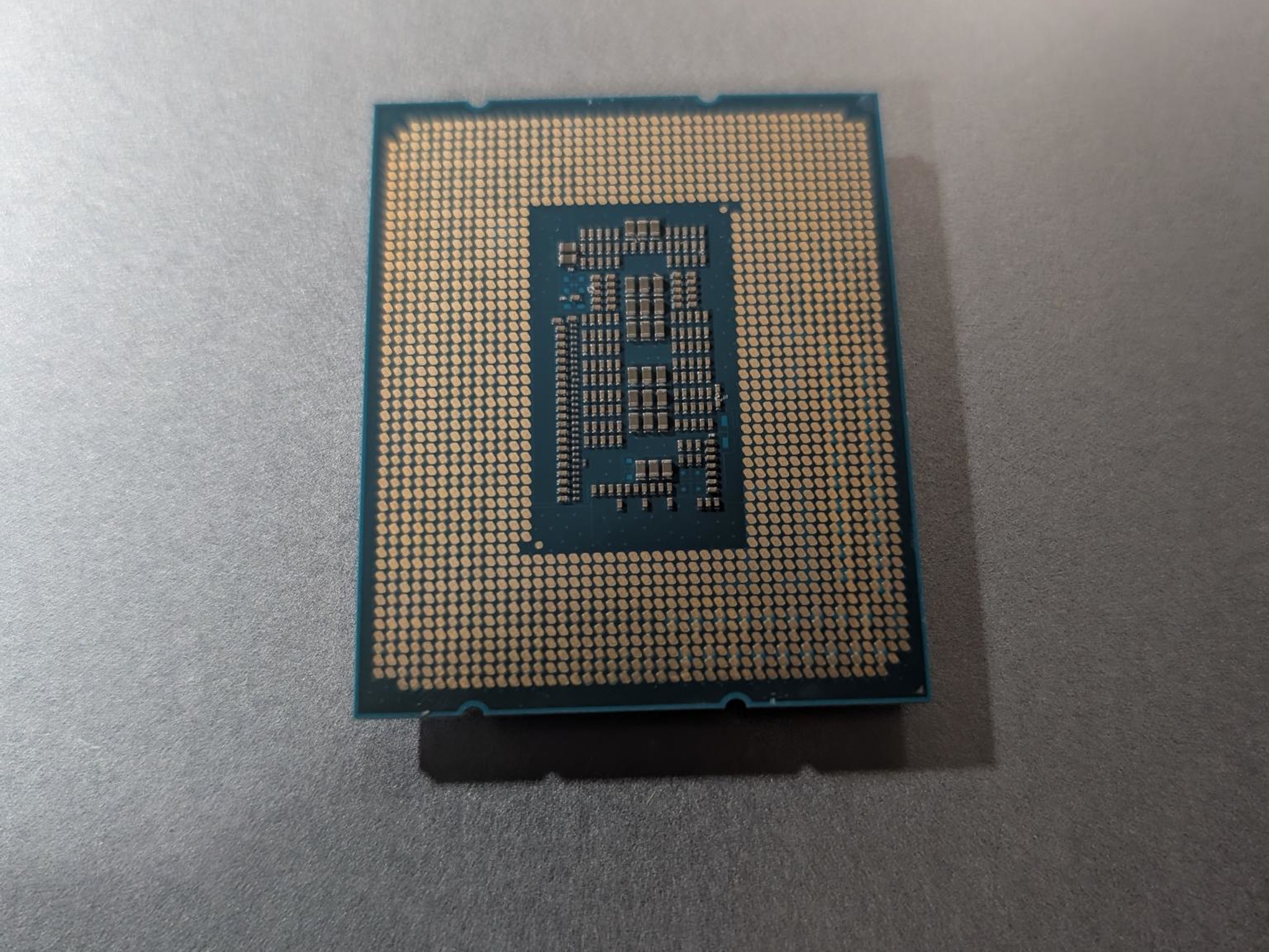Intel Core i5-13500T