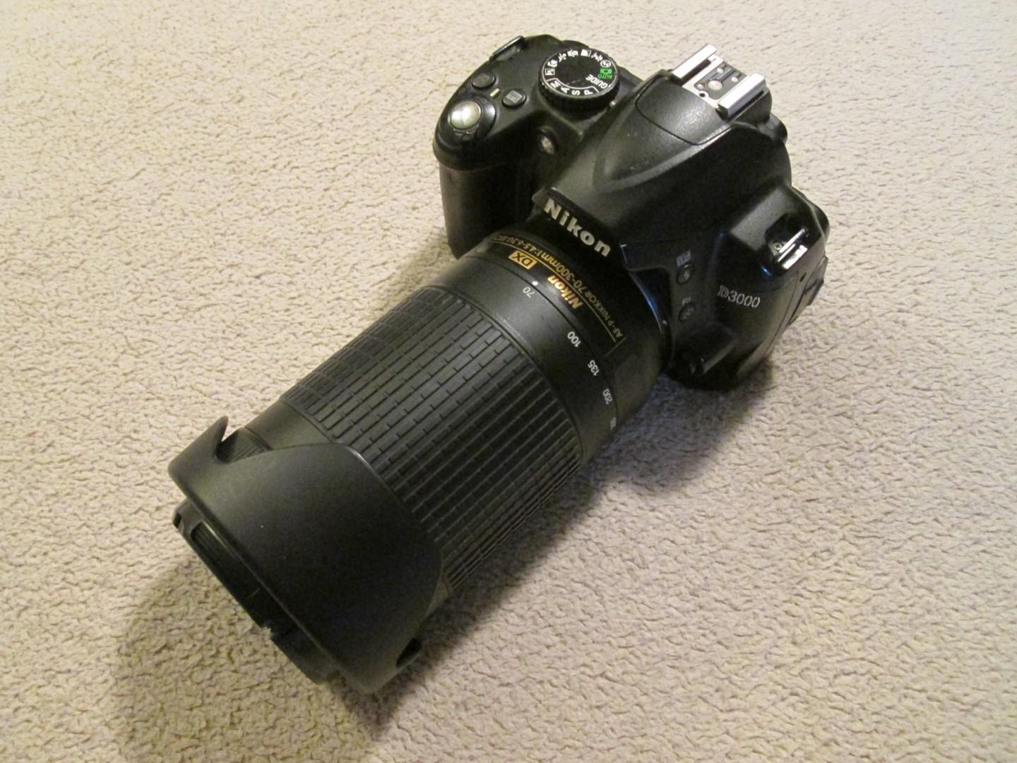 Nikon D3000 With 70-300mm Lens And Accessories