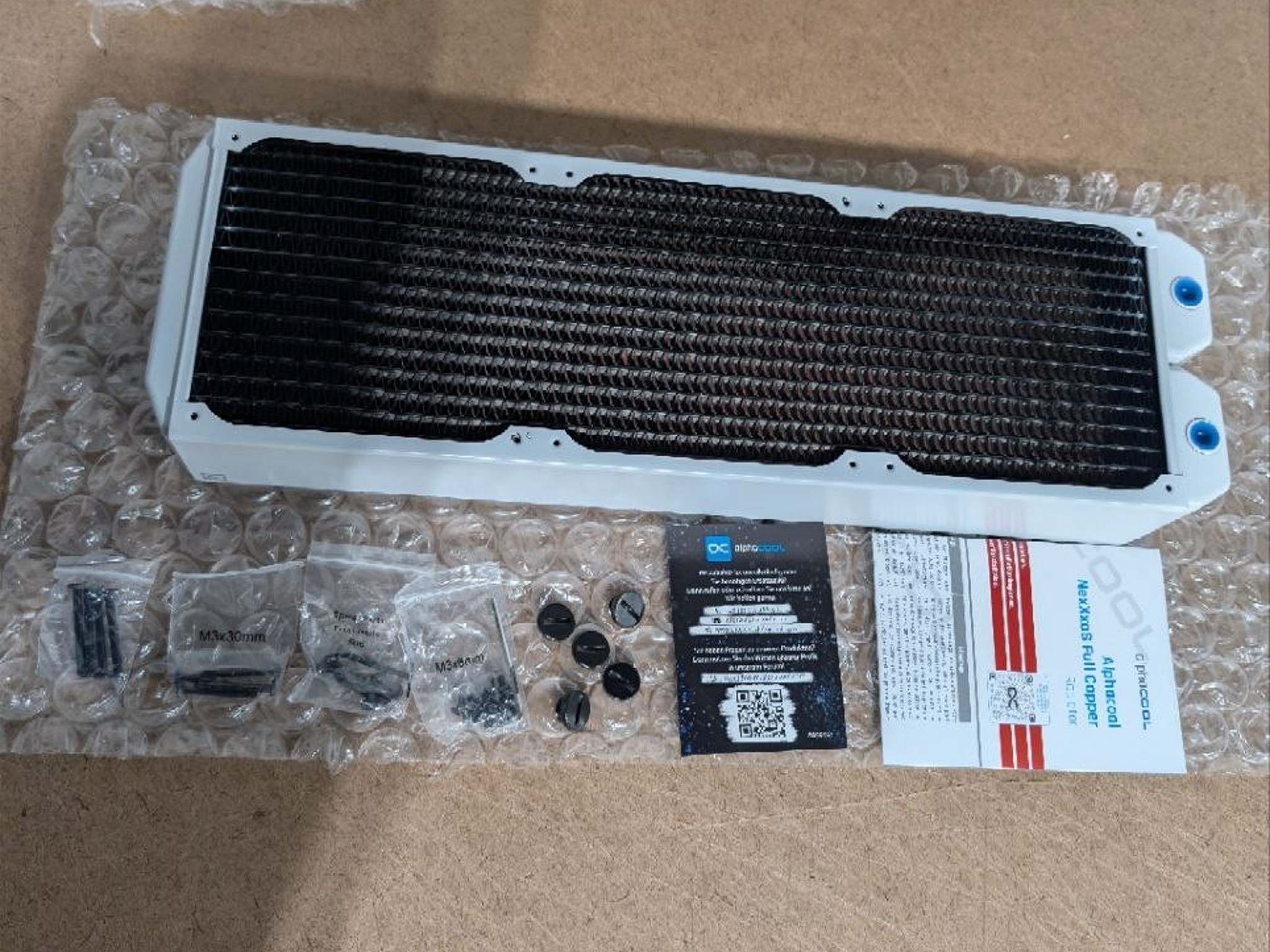 Alphacool NexXxoS UT60 Full Copper 420mm Radiator | White Special Edition (14208