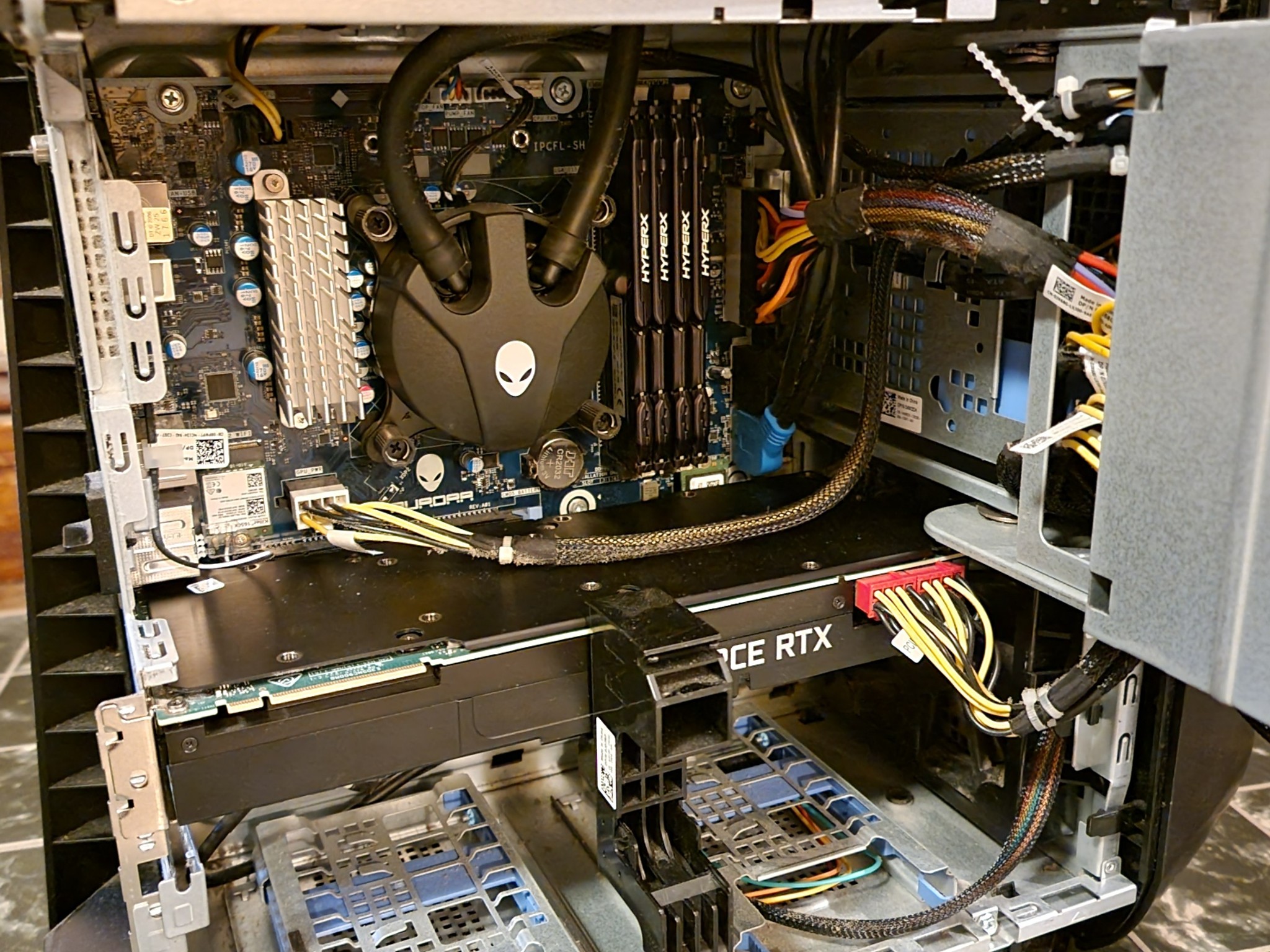 Used Alienware Aurora R9