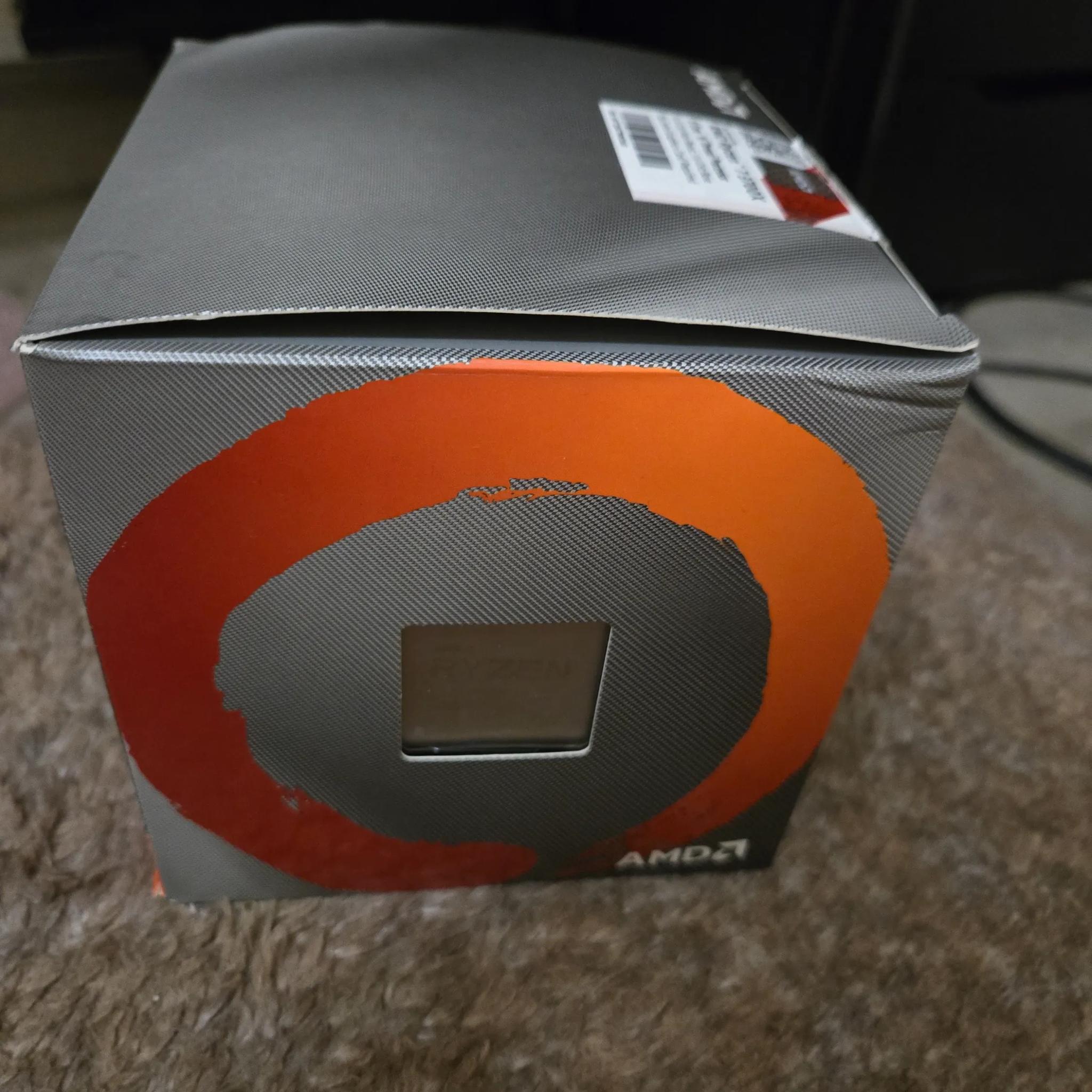 AMD Ryzen 7 3700X