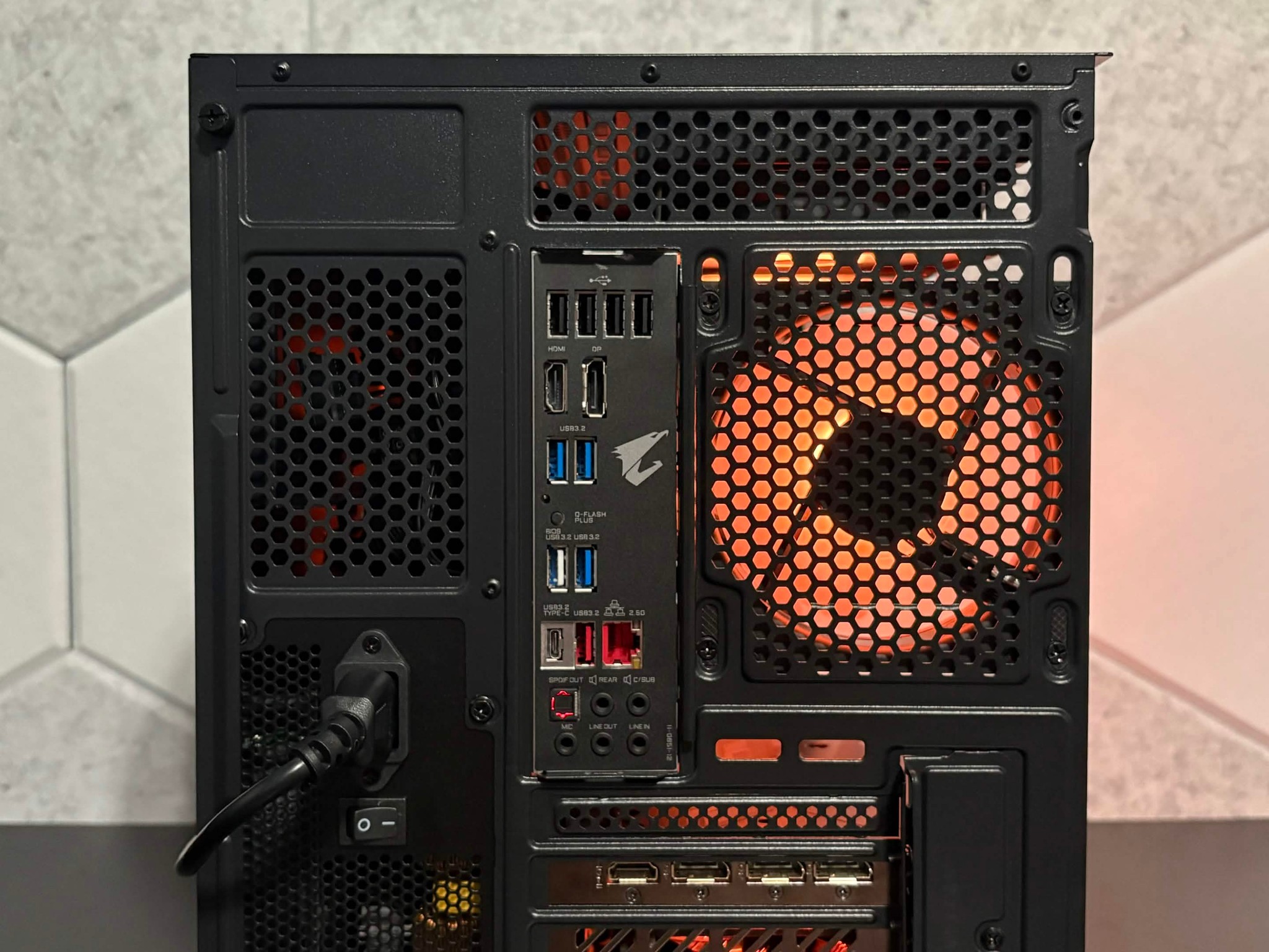 🧡🖤 RTX 4070 SUPER | Ryzen 9 5900x 🖤🧡| 32GB DDR4 | 1TB SSD | 2.5GBe | 1440p/4k Powerhouse Gaming PC