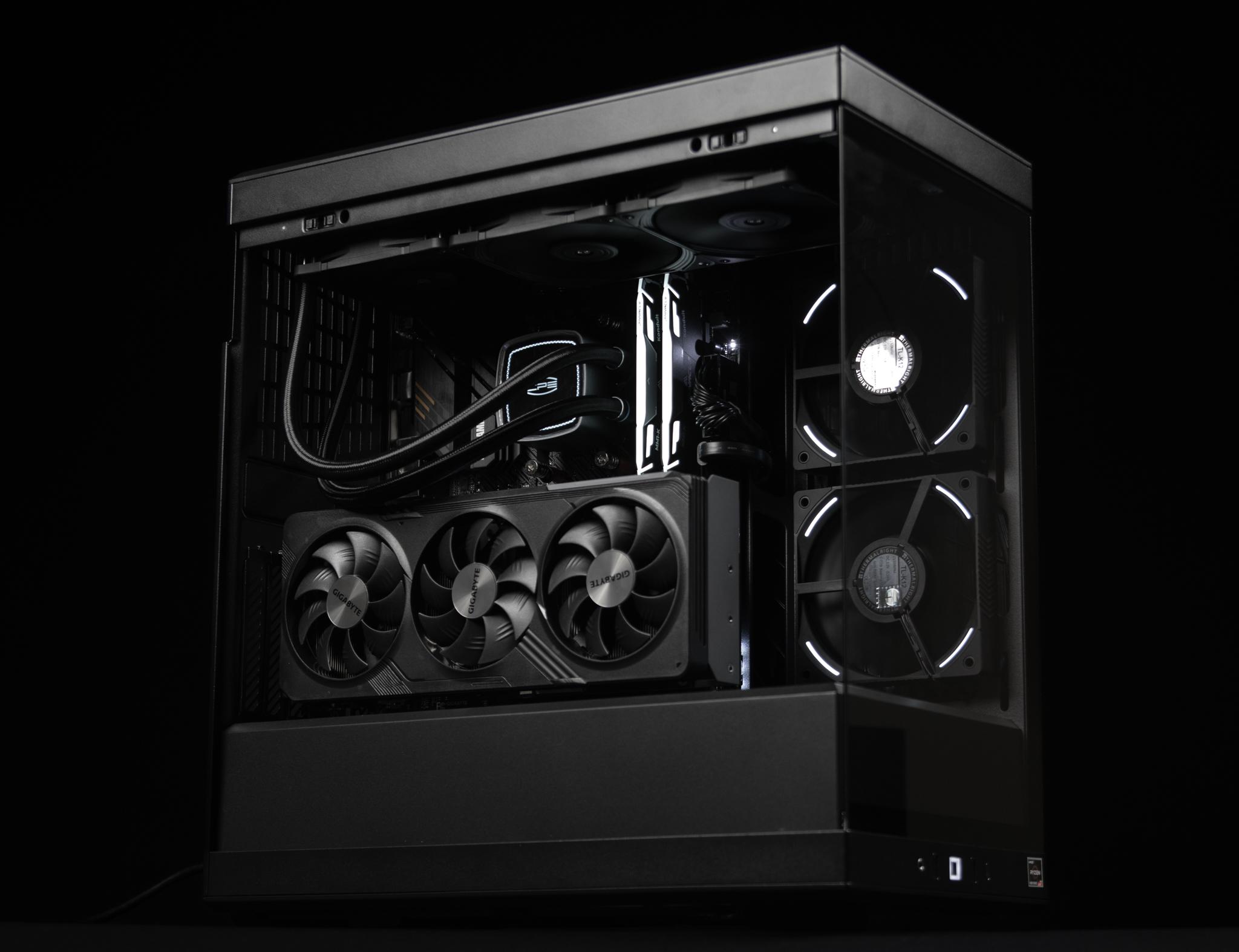 “Predarc” RX 7700 XT 32GB Ryzen 7 Windows 11 1TB Gaming PC Powerhouse