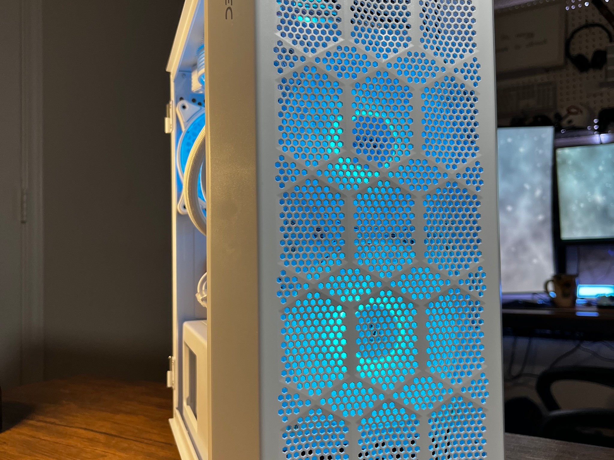 Ryzen 5 3600 + GTX 1660 Gaming PC