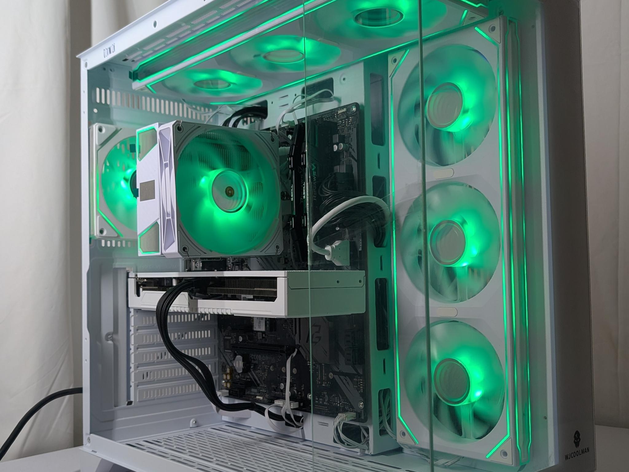 RTX 3070 | RYZEN  5 3600 | 32GB DDR4 | 1TB NVME | 750W PSU
