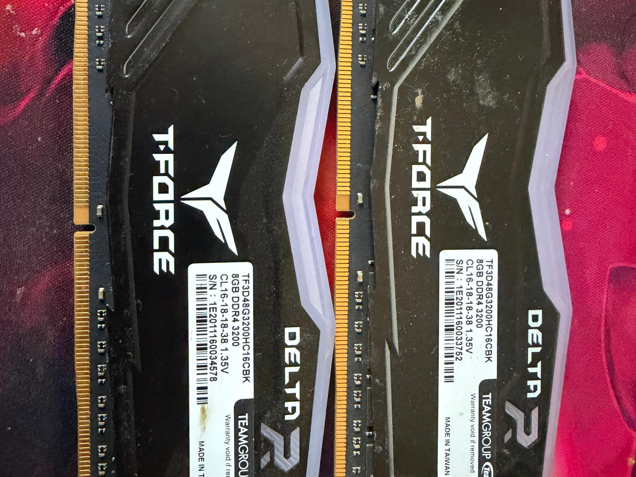 TeamGroup T-Force 16 GB (2x 8 GB) DDR4 3200 MHz