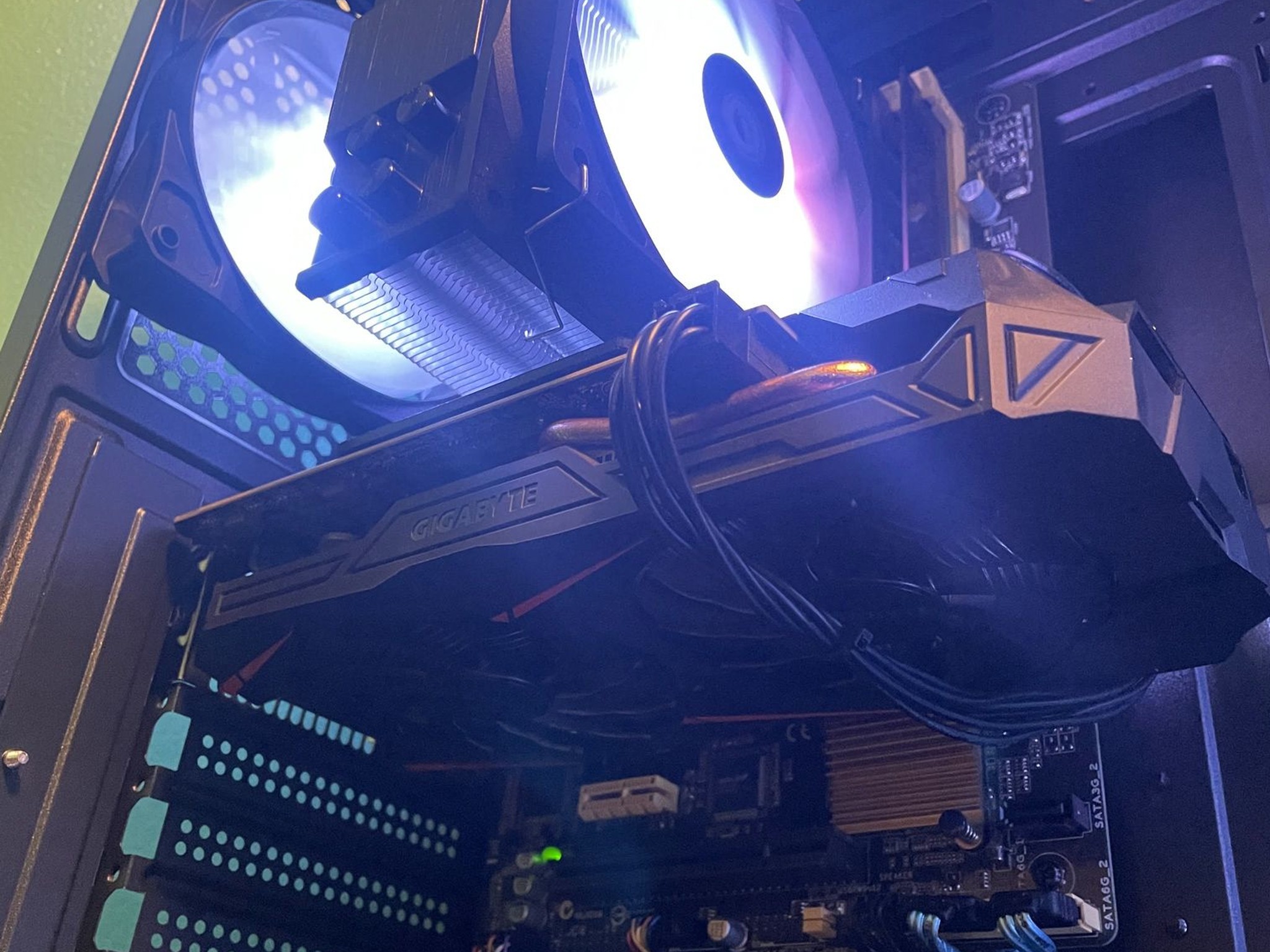 🔥130FPS GTA🔥Black Gaming PC | Intel i7 / AMD RX580 / 8GB / 1.1TB Win 11 Pro + Wi-Fi