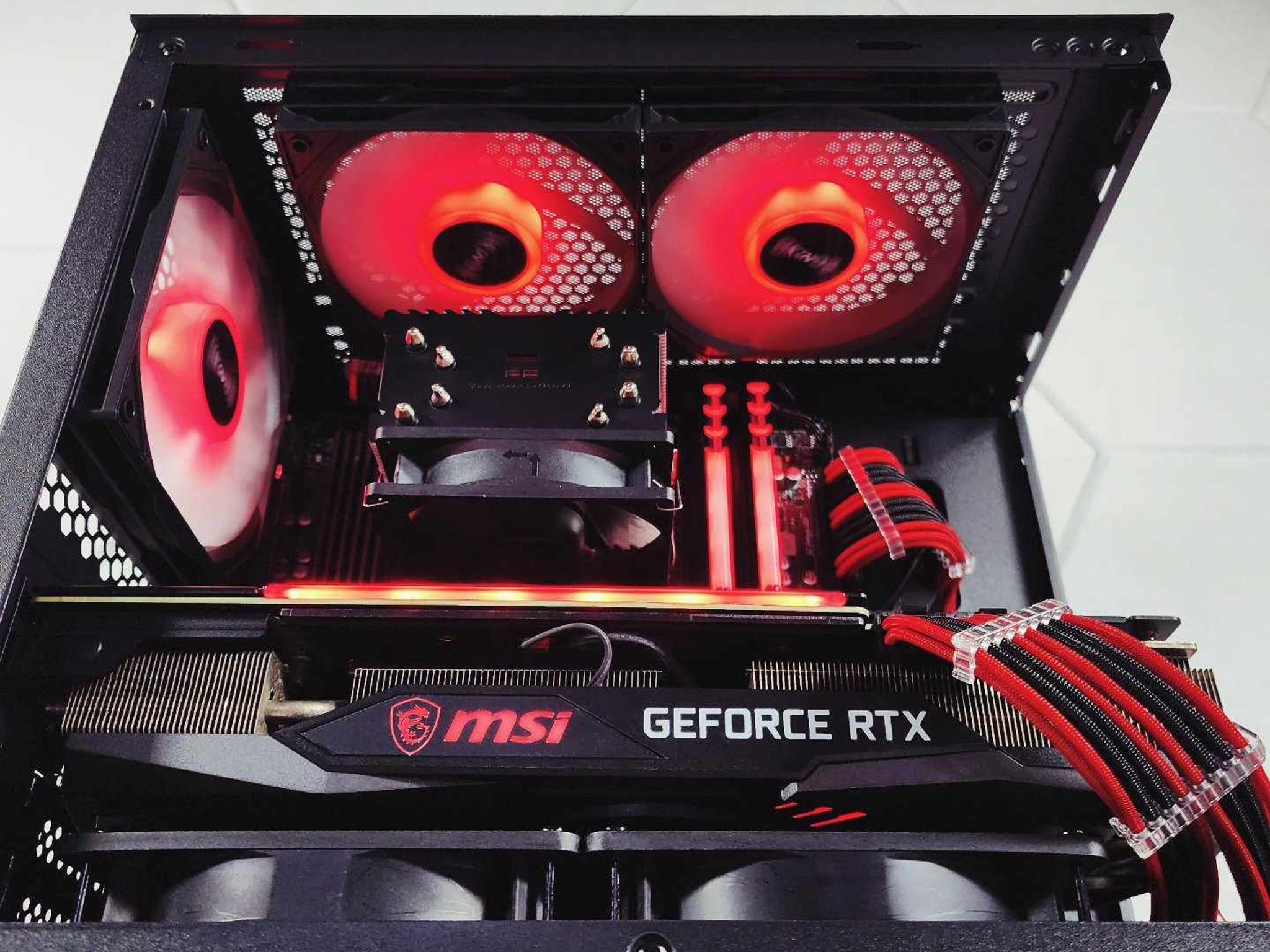 ❤️RTX 3070 || Ryzen 5 5600GT || 1TB M.2 NVMe SSD || 16GB 3200MHz || 1080p/1440p Gaming Computer