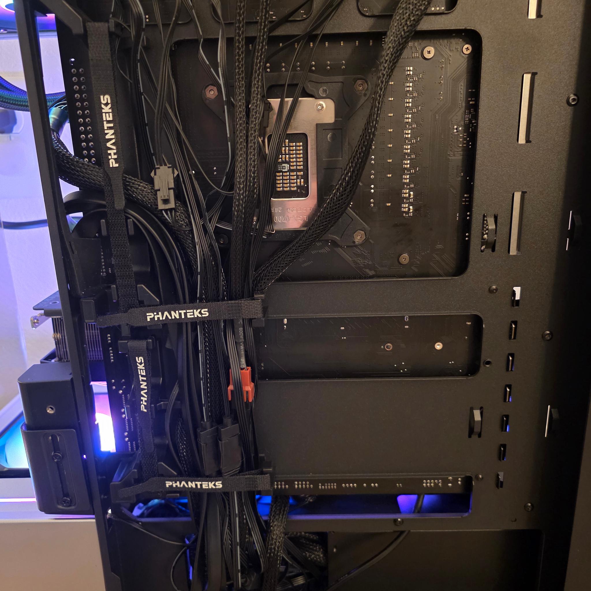 1440P Gaming and Productivity Beast! i7 14700F | RTX 5070Ti | 32GB DDR5 | 2TB NVME