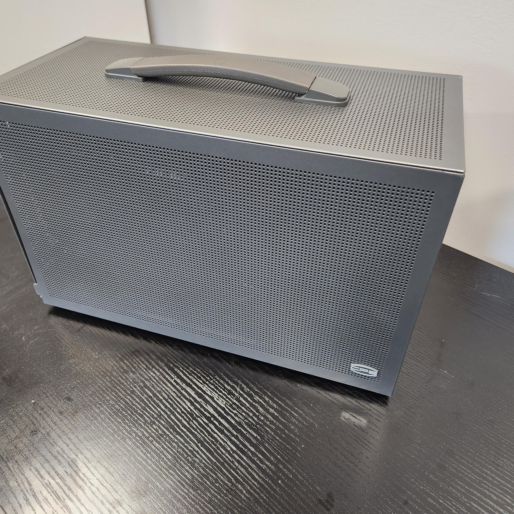 RTX 4060 TI 16 GB / Ryzen 5600 X3d powerhouse travel gaming pc!