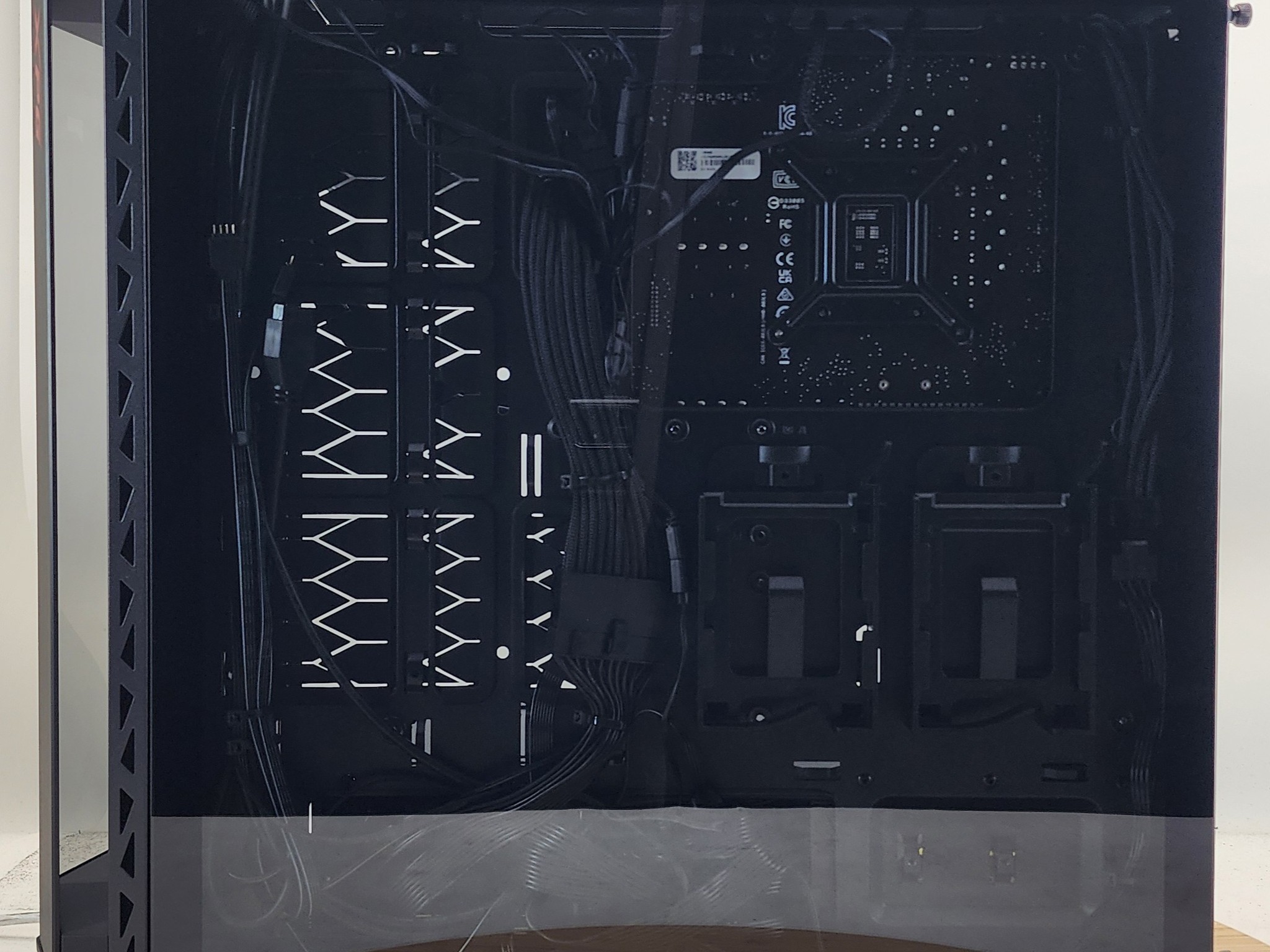Gaming PC i7-14700F 32GB RAM 2TB SSD RX 7800 XT 16GB Windows 11 Computer