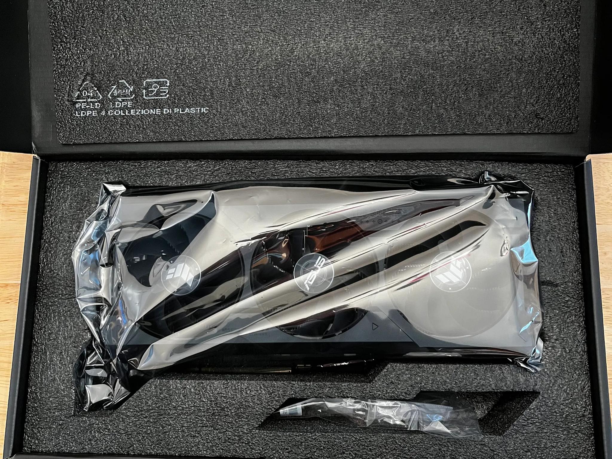 ASUS TUF Gaming RTX 4070 TI OC 12GB