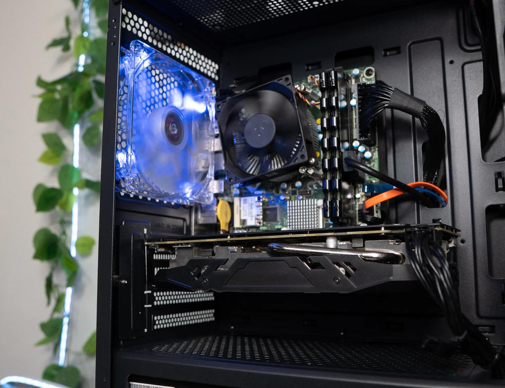 ❄️🌨  BUDGET - BO6 Ready GAMING PC ❄️🌨 | PowerColor RX 580 8GB | INTEL i7 4790 | 16GB RAM | 1.25TB