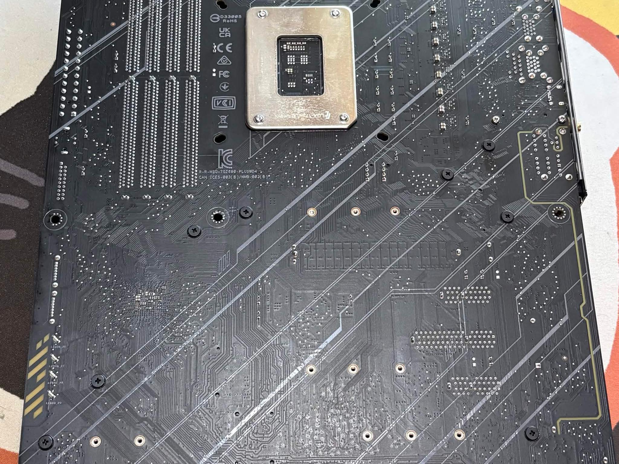 TUF Gaming Z690-Plus WIFI D4 (DDR4)