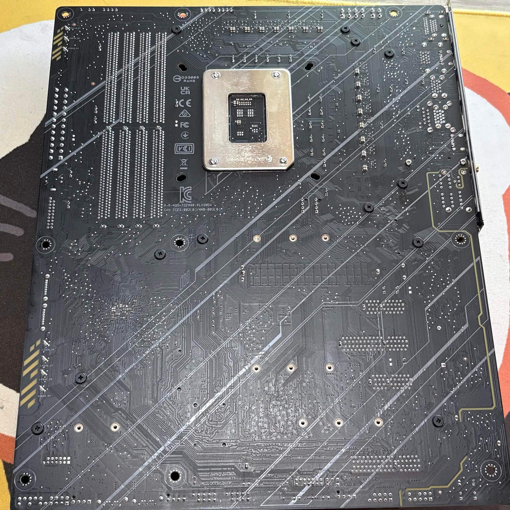 TUF Gaming Z690-Plus WIFI D4 (DDR4)